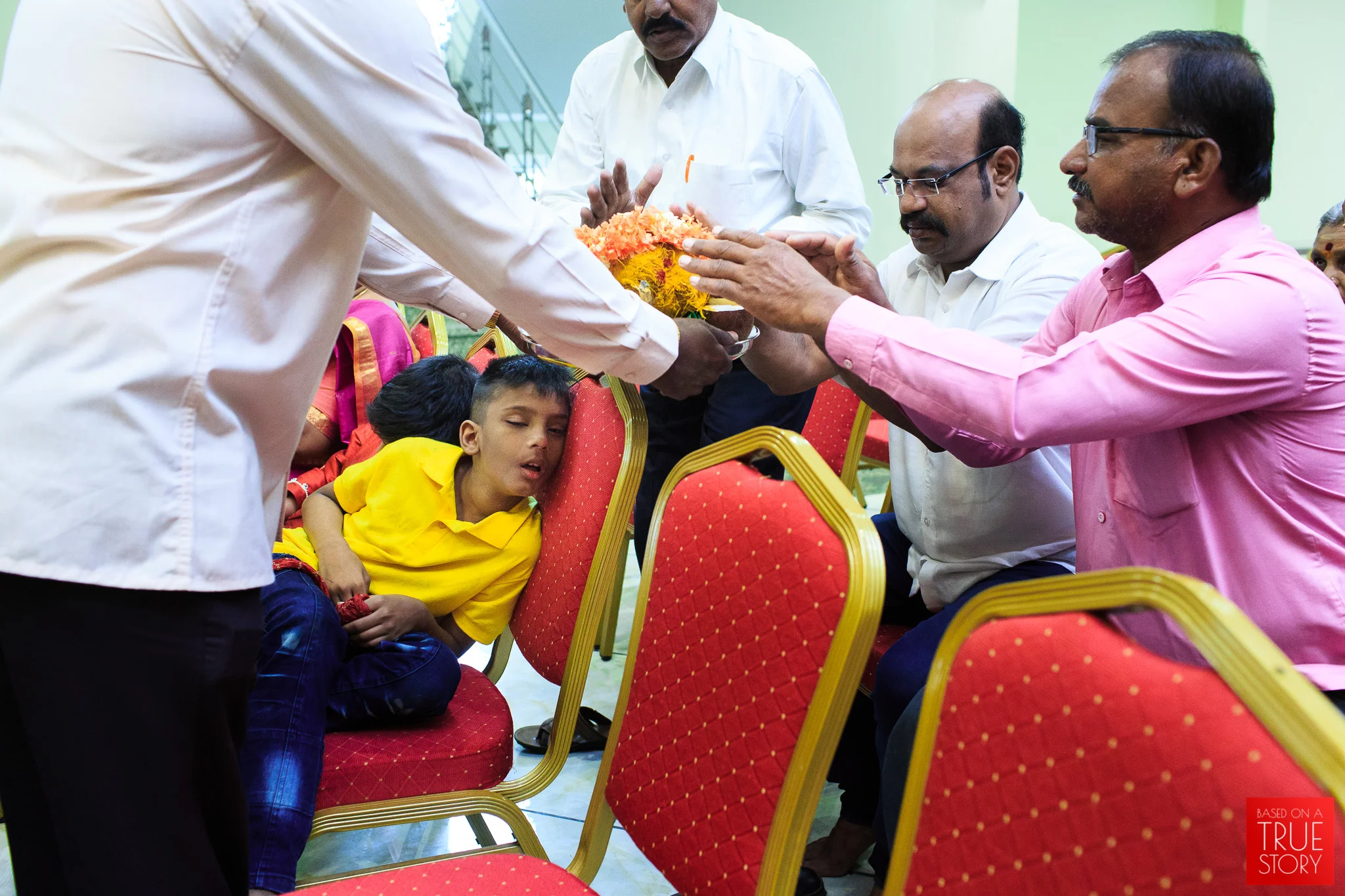 Tamil-Candid-Wedding-Photography-0073.jpg