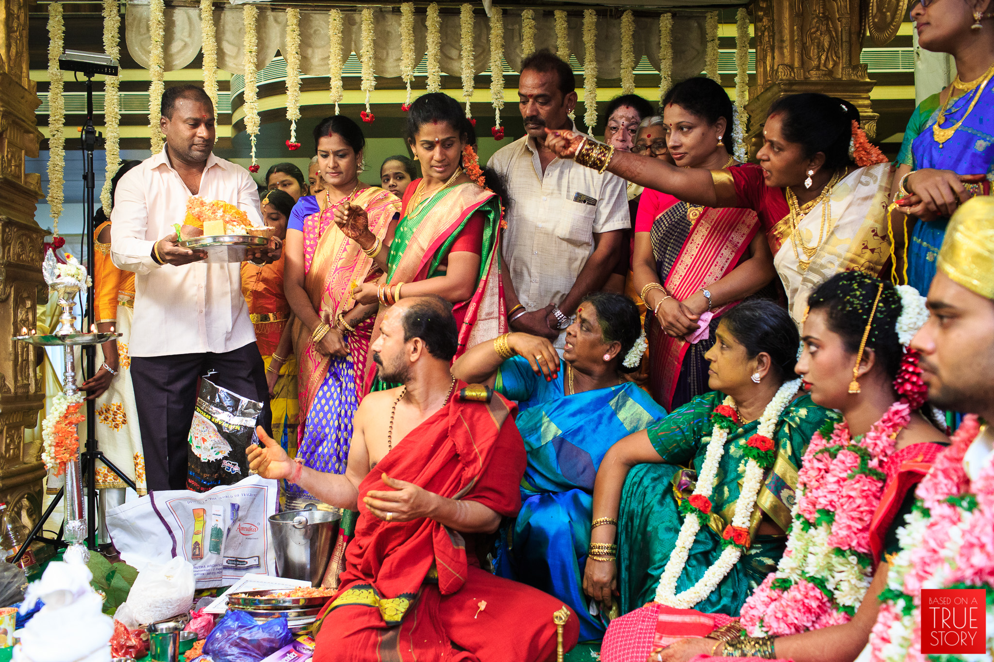 Tamil-Candid-Wedding-Photography-0075.jpg