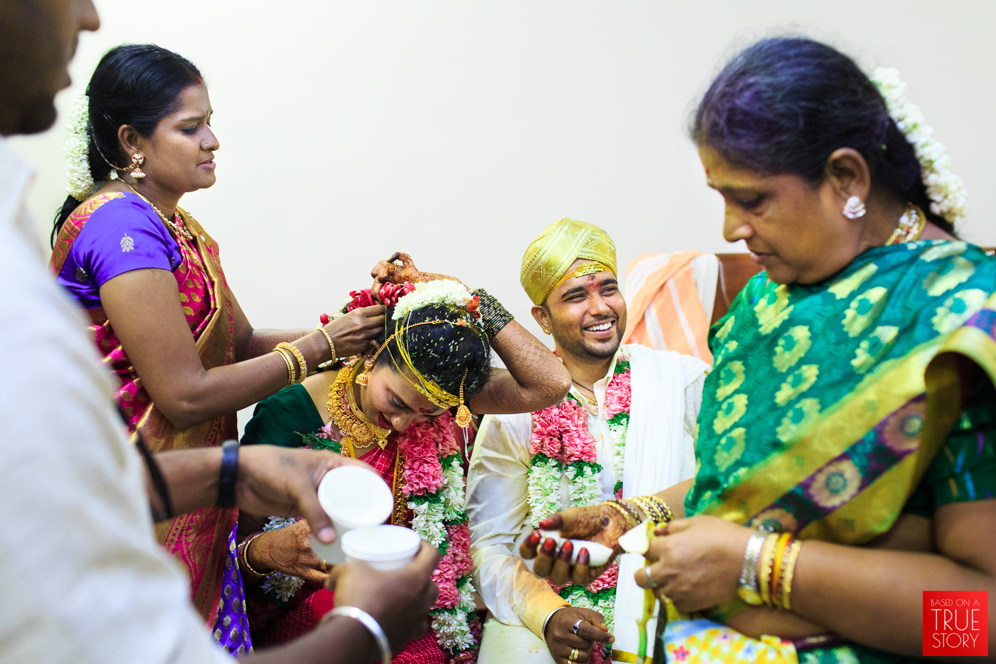 Tamil-Candid-Wedding-Photography-0101.jpg