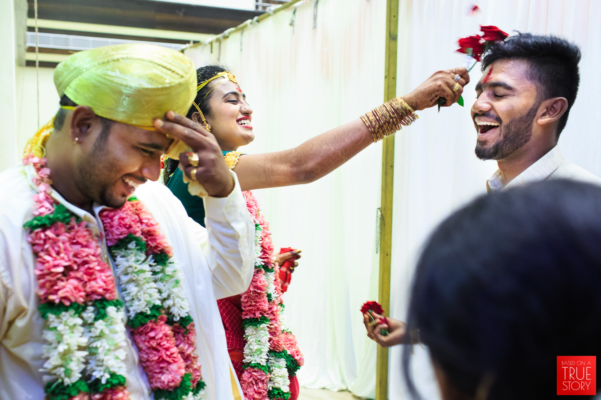 Tamil-Candid-Wedding-Photography-0104.jpg