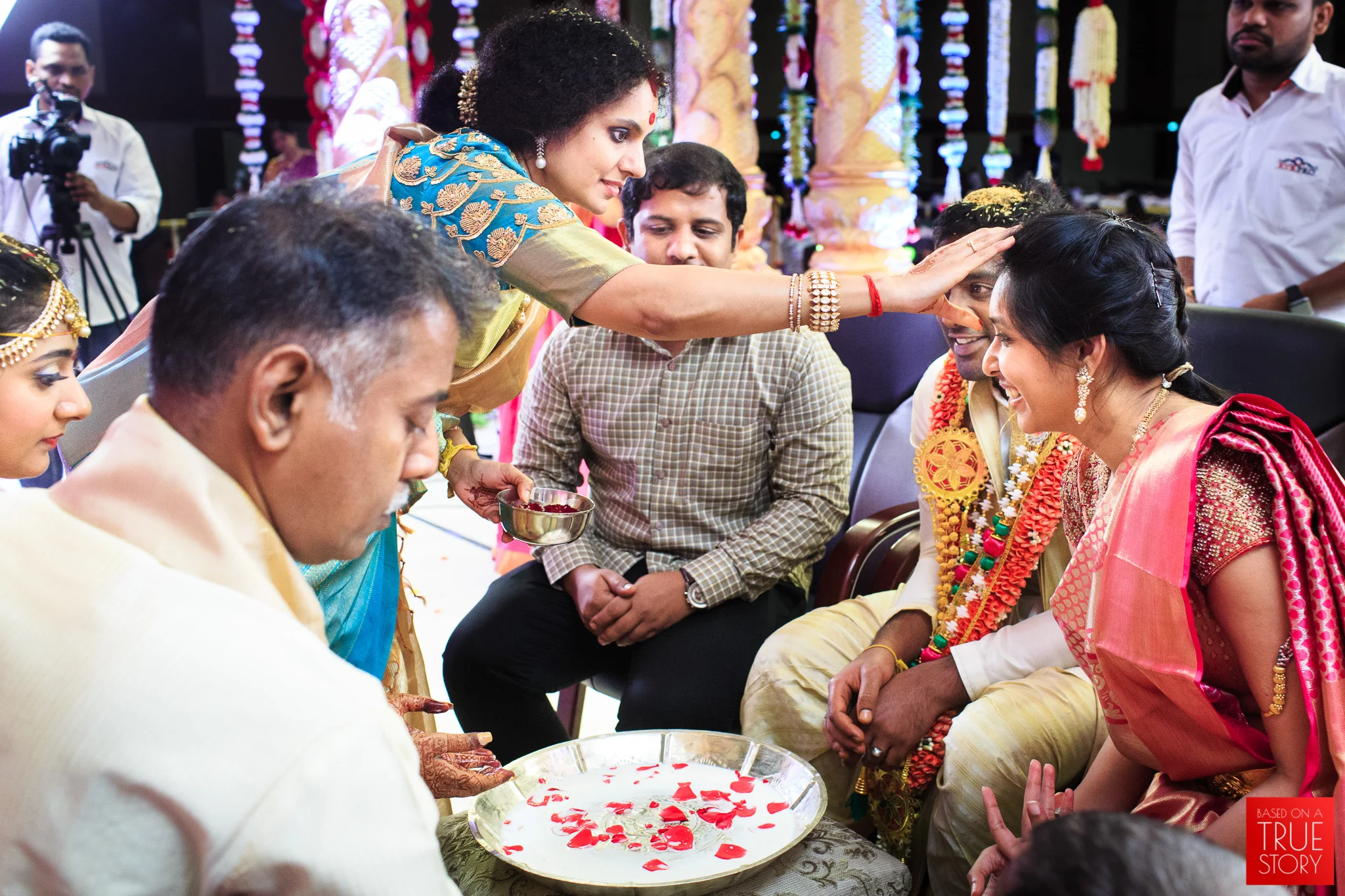 Candid-Wedding-Photography-Hyderabad-0096.jpg