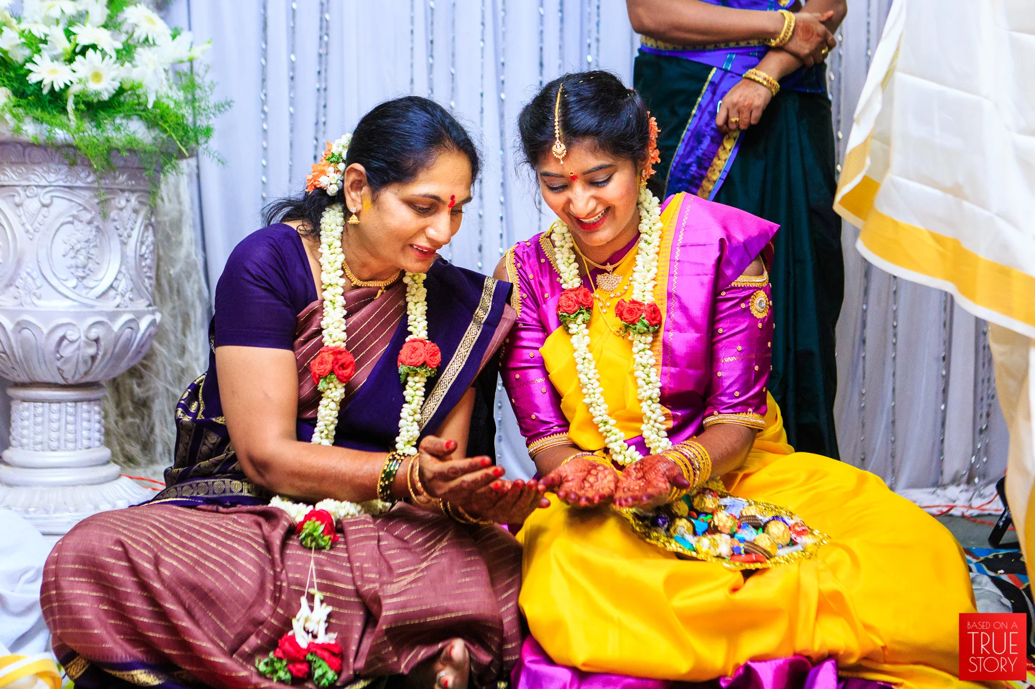 Tambrahm-Candid-Wedding-Photographers-Bangalore-0022.jpg
