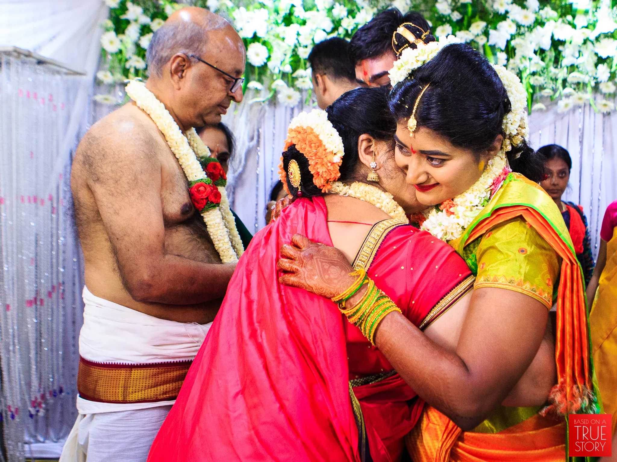 Tambrahm-Candid-Wedding-Photographers-Bangalore-0070.jpg
