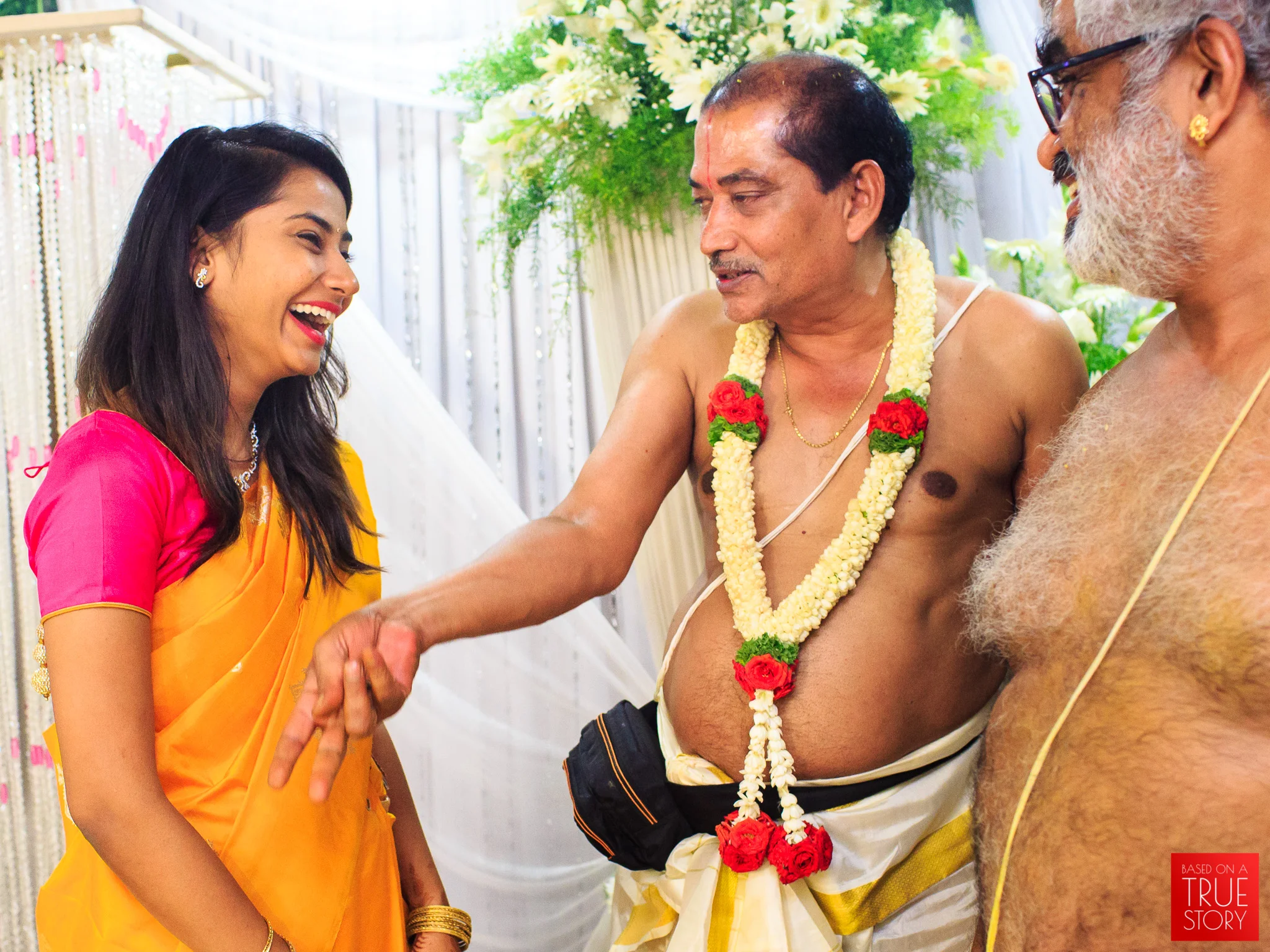 Tambrahm-Candid-Wedding-Photographers-Bangalore-0083.jpg