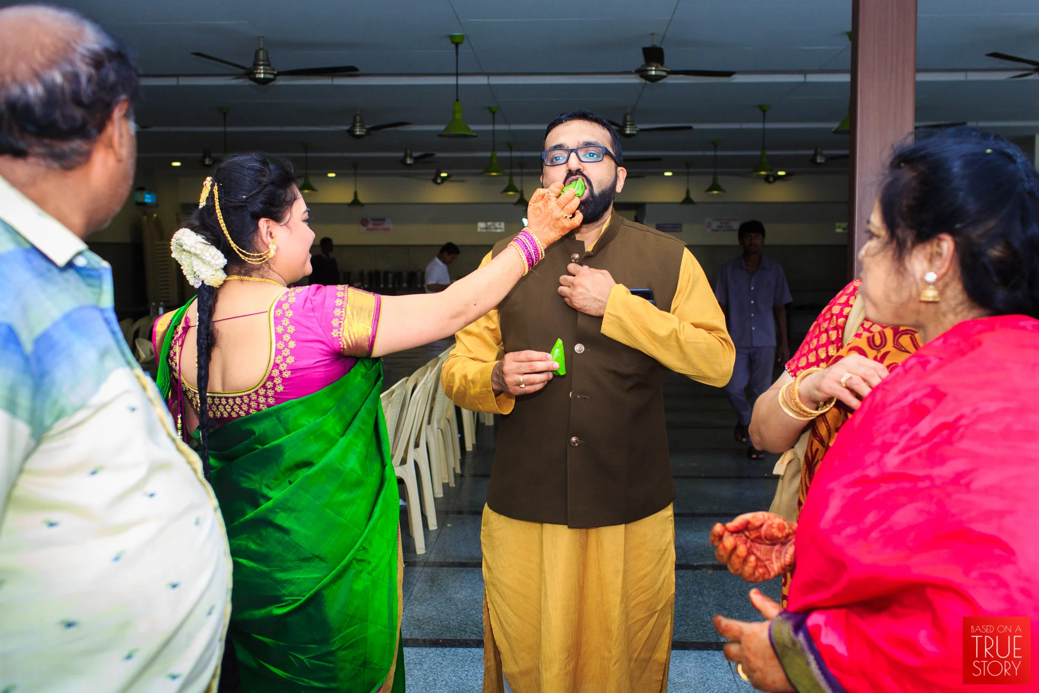 Tambrahm-Candid-Wedding-Photographers-Bangalore-0106.jpg