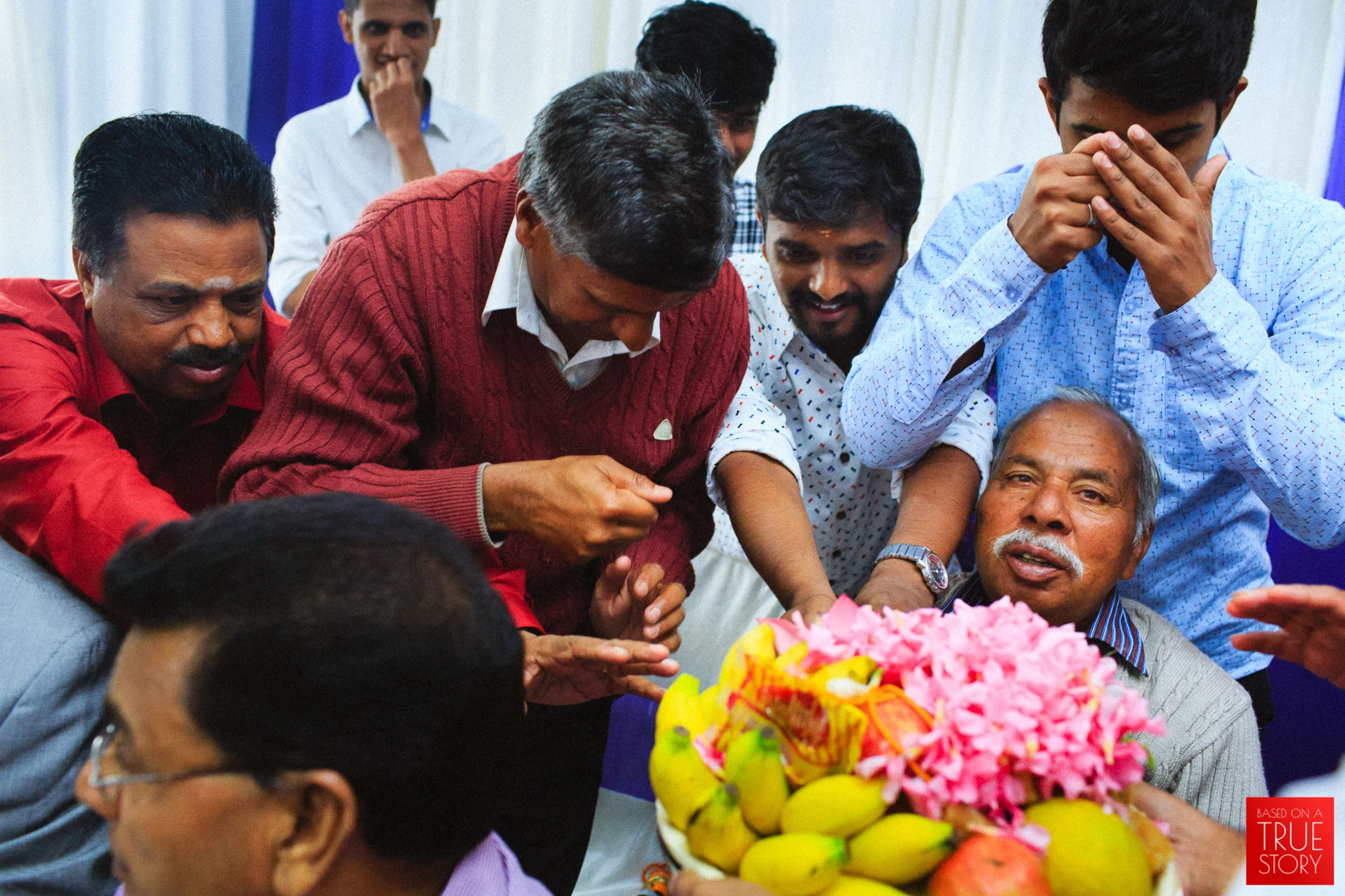 candid-photography-badaga-wedding-ooty-0036.jpg