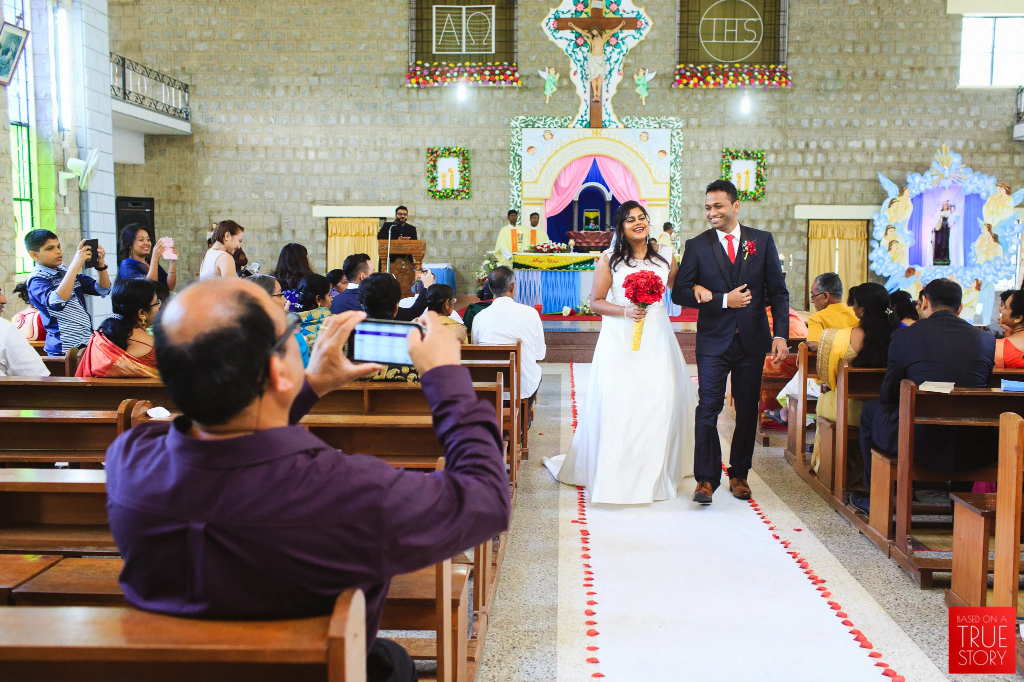 candid-photography-christian-wedding-bangalore-0002.jpg