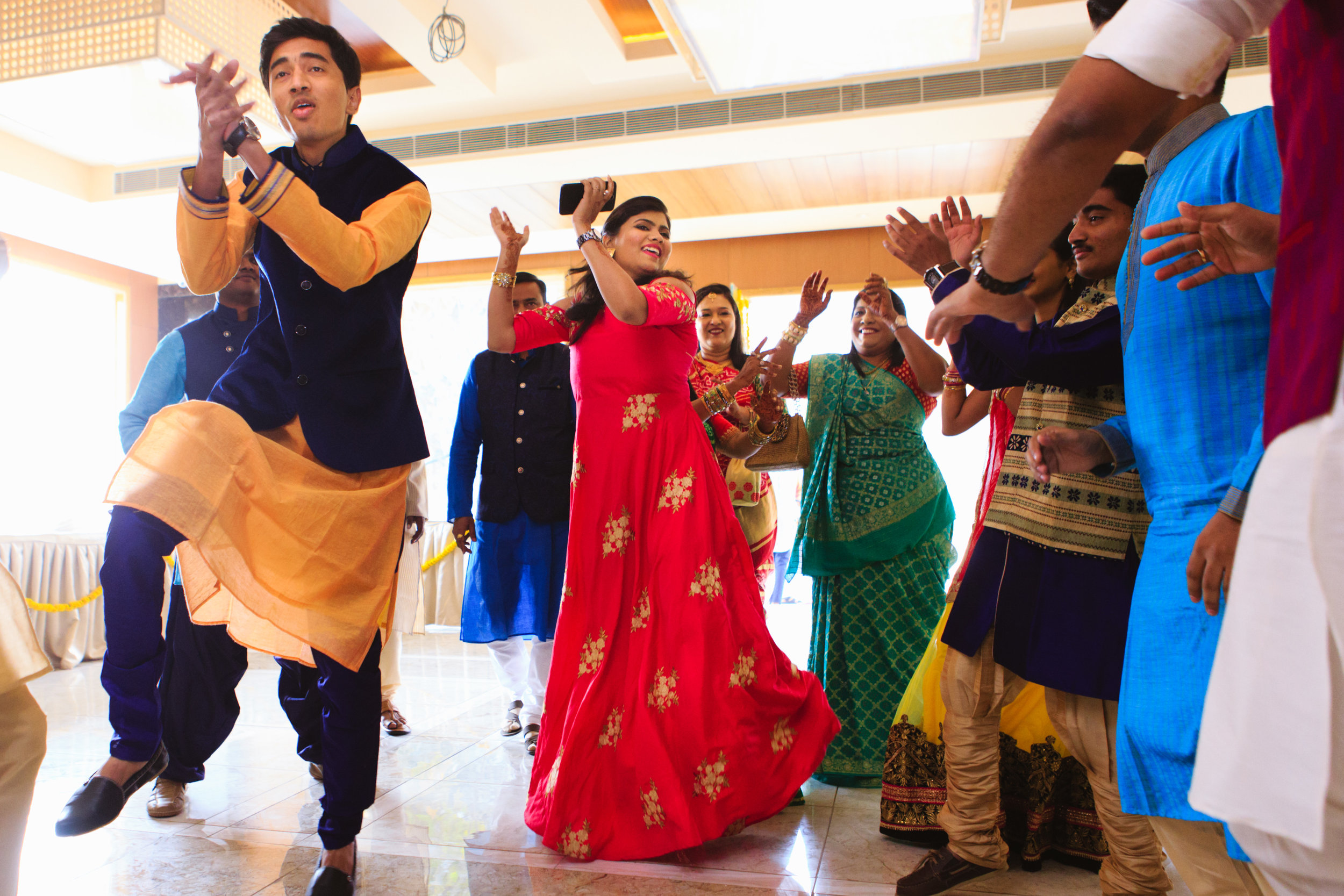 candid-wedding-photographers-lucknow-0027.jpg