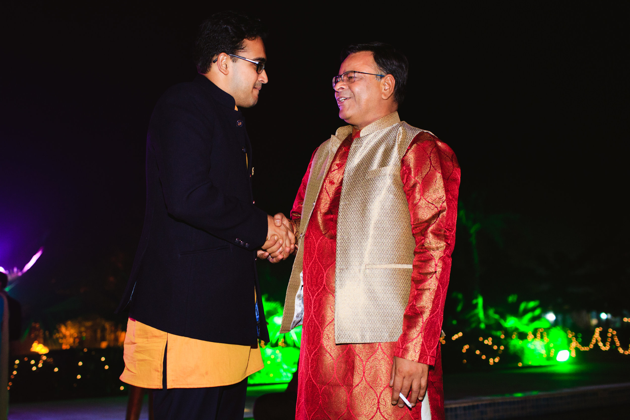 candid-wedding-photographers-lucknow-0044.jpg