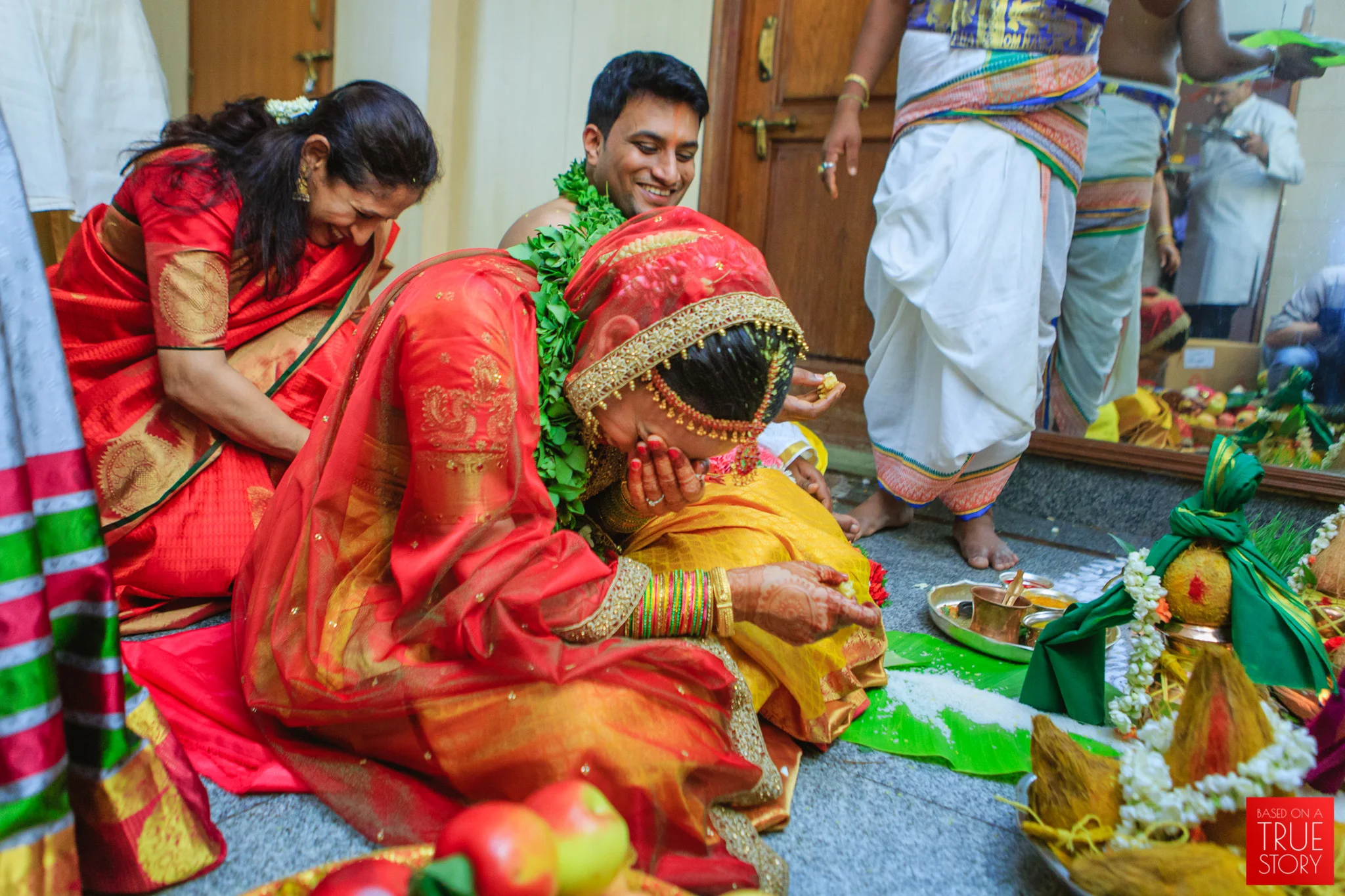 candid-wedding-photographers-bangalore-0054.jpg
