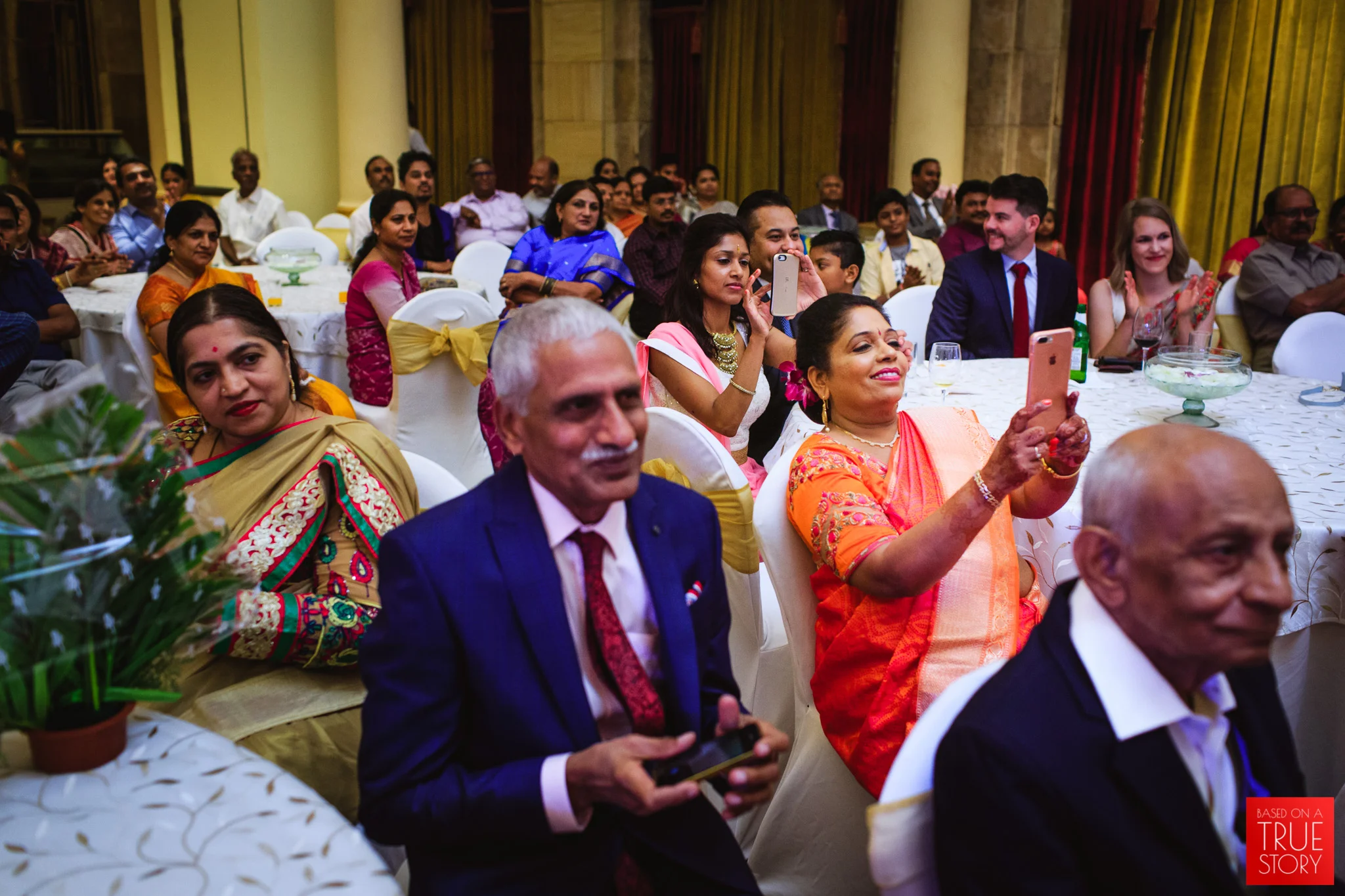 candid-photography-wedding-reception-bangalore-0068.jpg