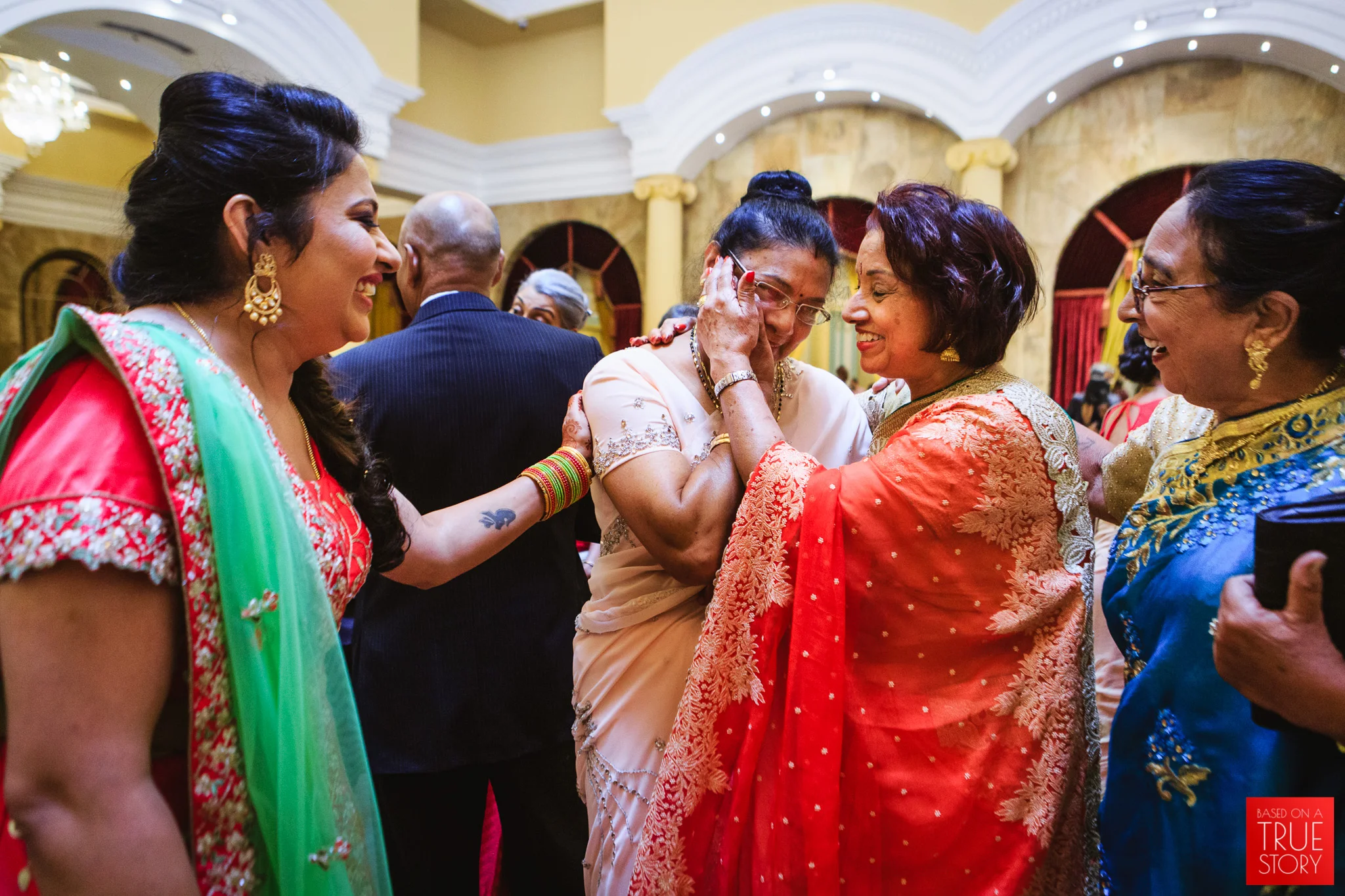 candid-photography-wedding-reception-bangalore-0075.jpg
