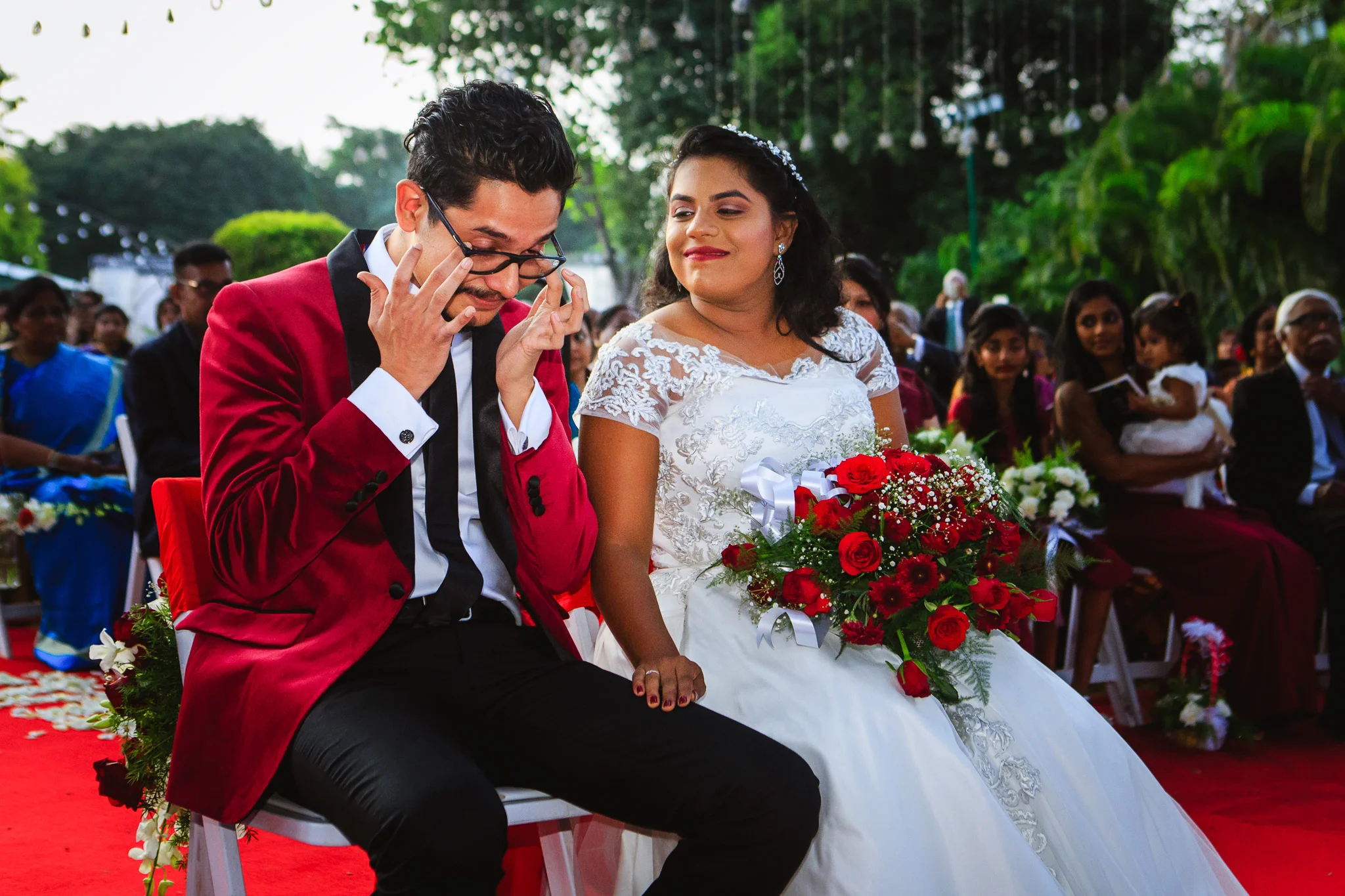 manas-neetika-best-candid-wedding-photography-0030.jpg