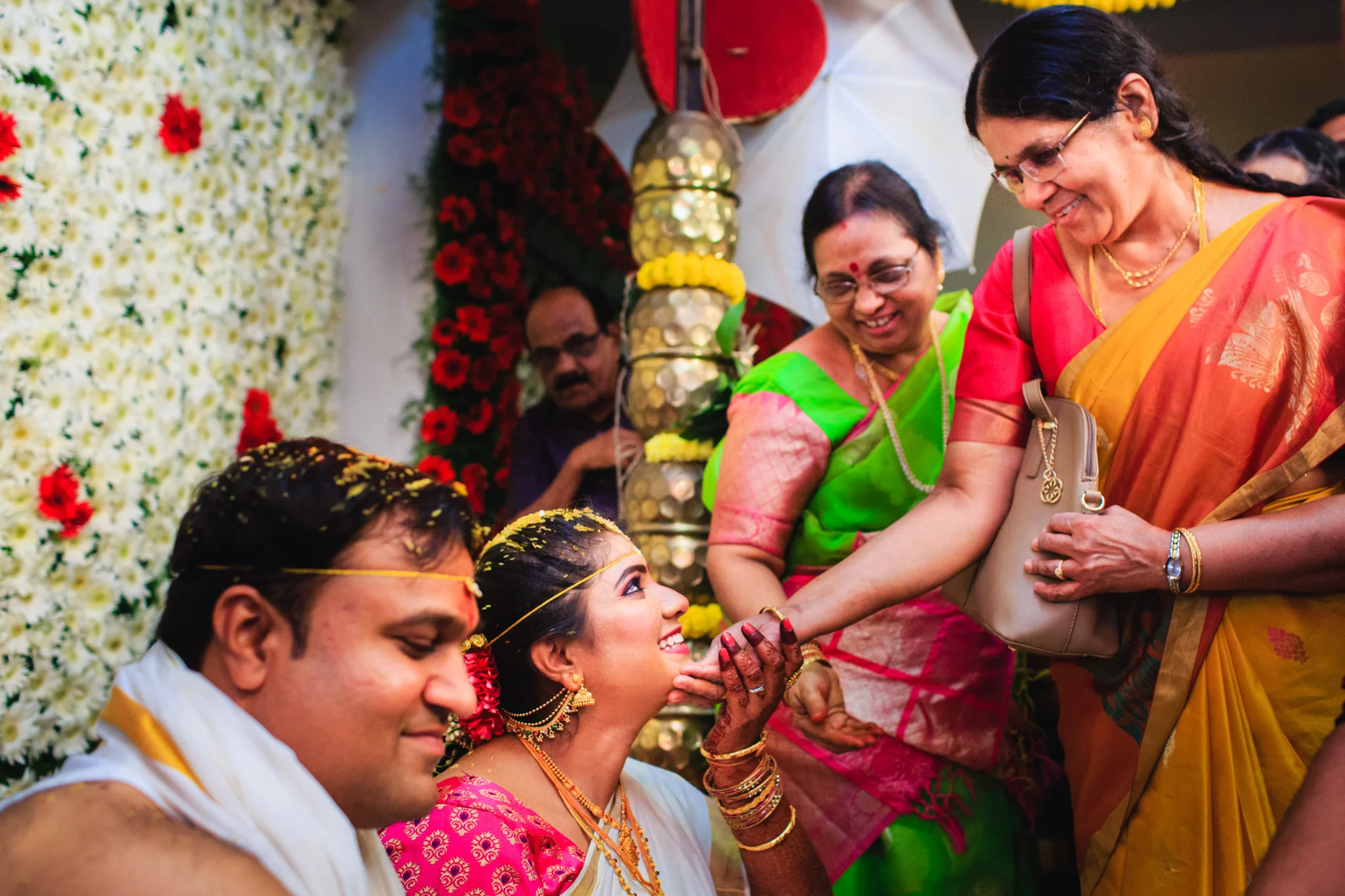 manas-neetika-best-candid-wedding-photography-0043.jpg