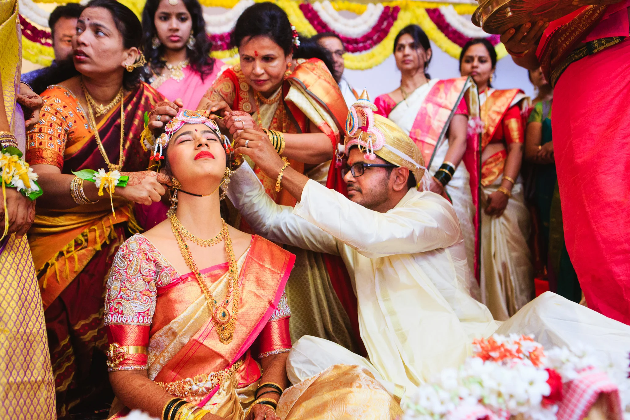manas-neetika-best-candid-wedding-photography-0050.jpg