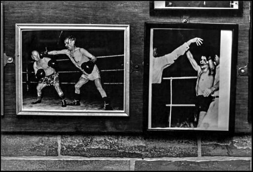  Christophe Avella-Bagur. Belfast, photos boxers, 1992. photographie 5 ex, tirage argentique, 24x30cm. 250€ 