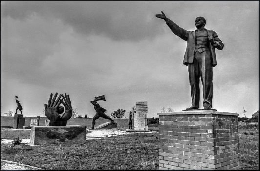  Hongrie, Budapest parc des sculptures remisées   photo : Christophe Avella Bagur, 1997 