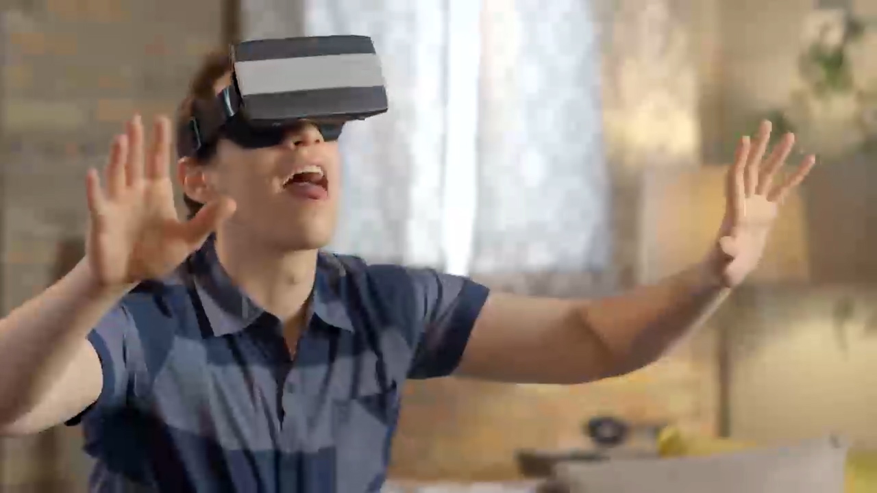 "VR"