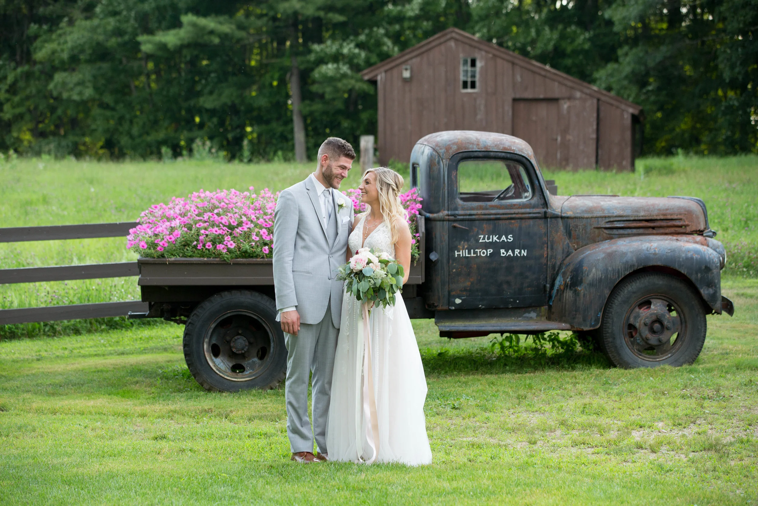 zukashilltopwedding_0039.jpg