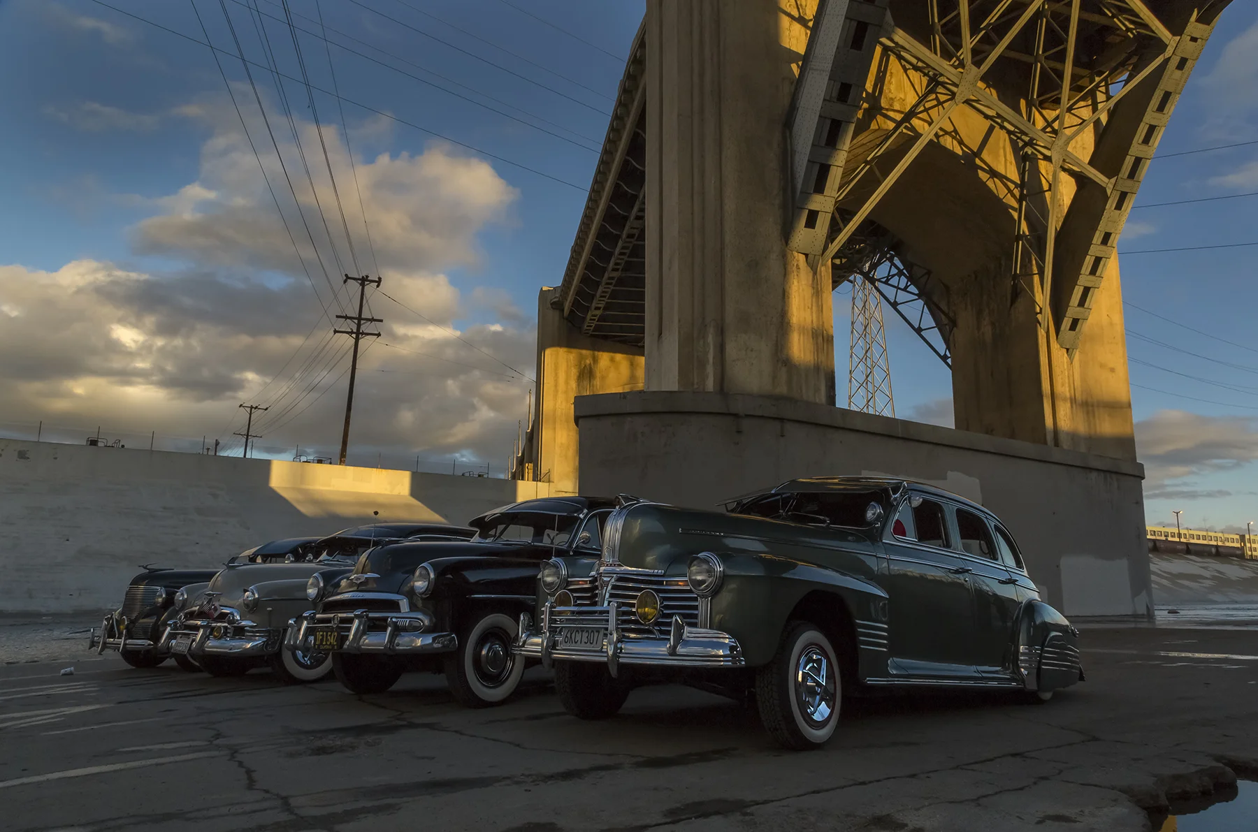 6th Street Viaduct and vintage low-riders, 2015.11.15.01