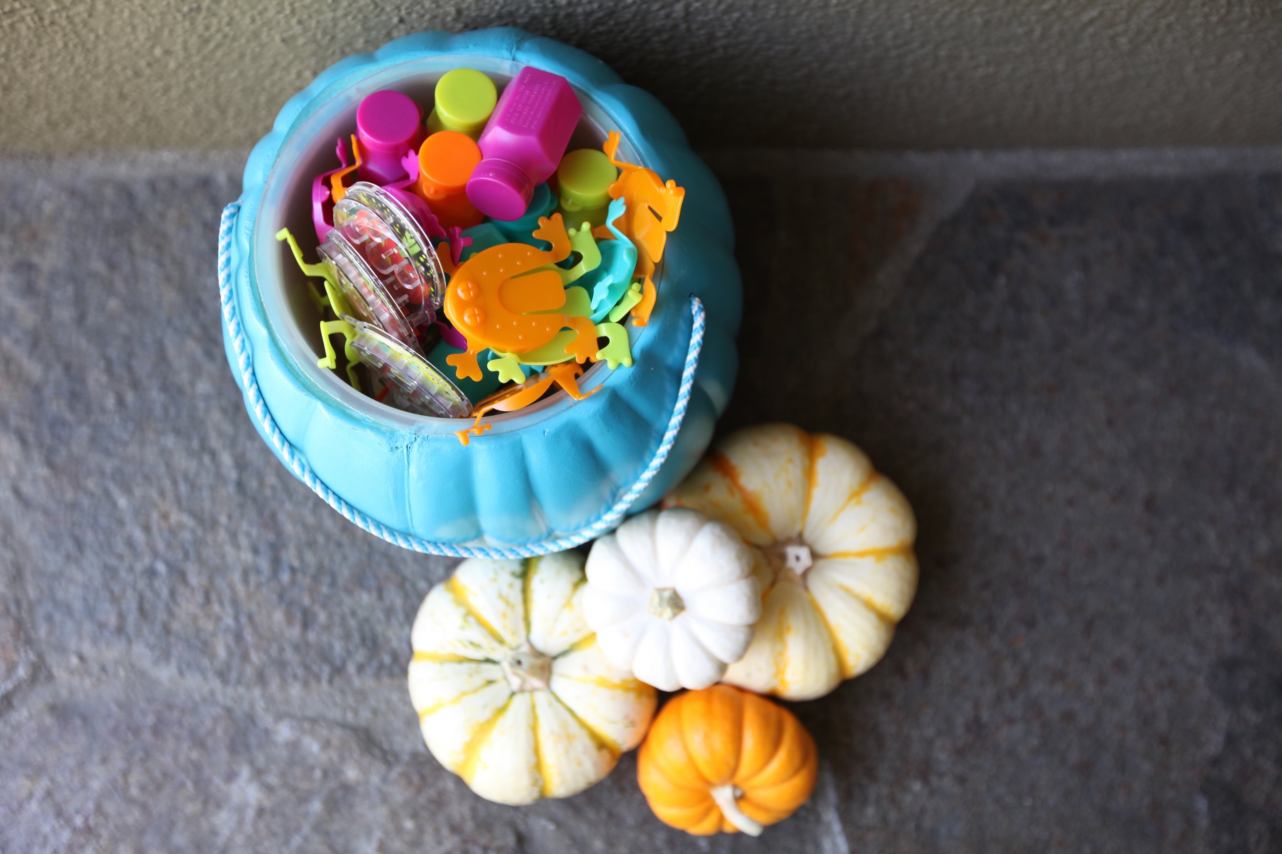 NON FOOD HALLOWEEN TREATS THIS YEAR!