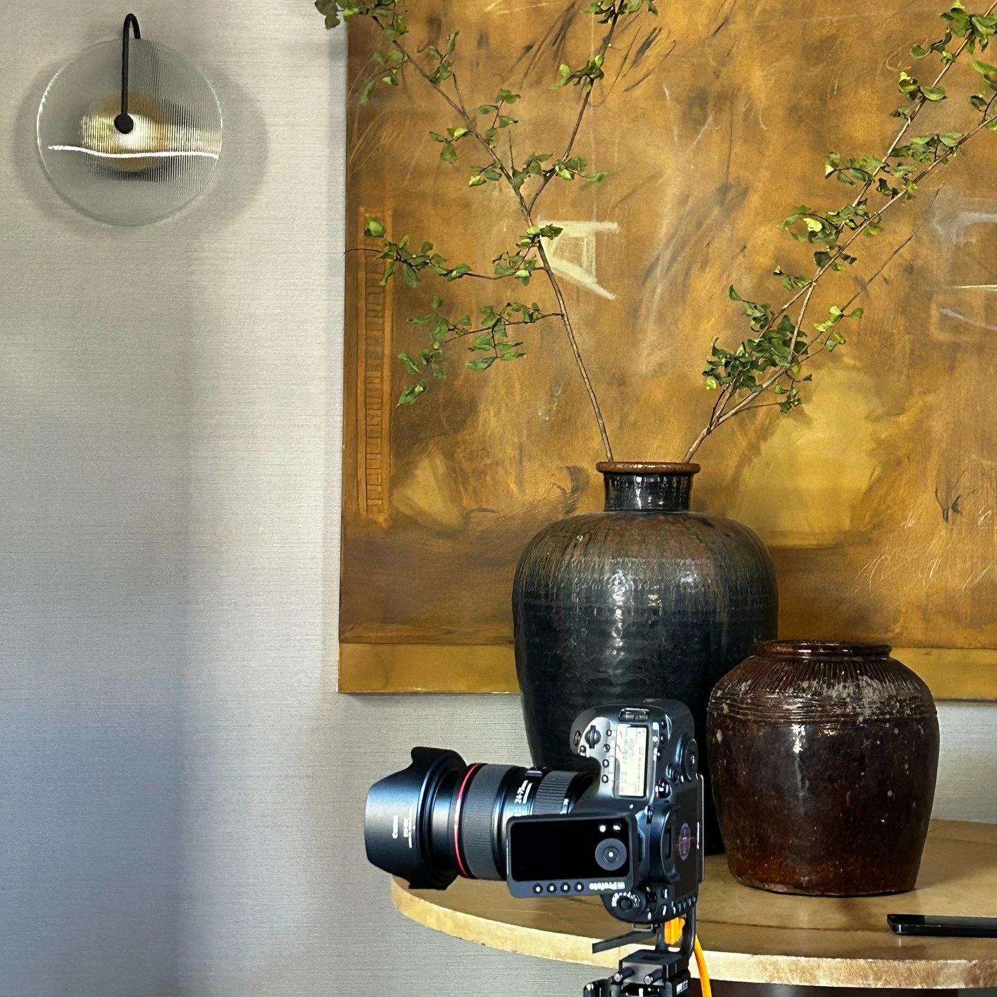 Loading . . . .

Can't wait to show everyone the new things we've been working on! 

Sconce: @alliedmaker 

Art: @stephenshonn 

Wallpaper: @phillipjeffriesltd 

Interior Designer: @ymcfaddenllc 
Architect: @jstevenkemparchitect 
Contractor: @hickory