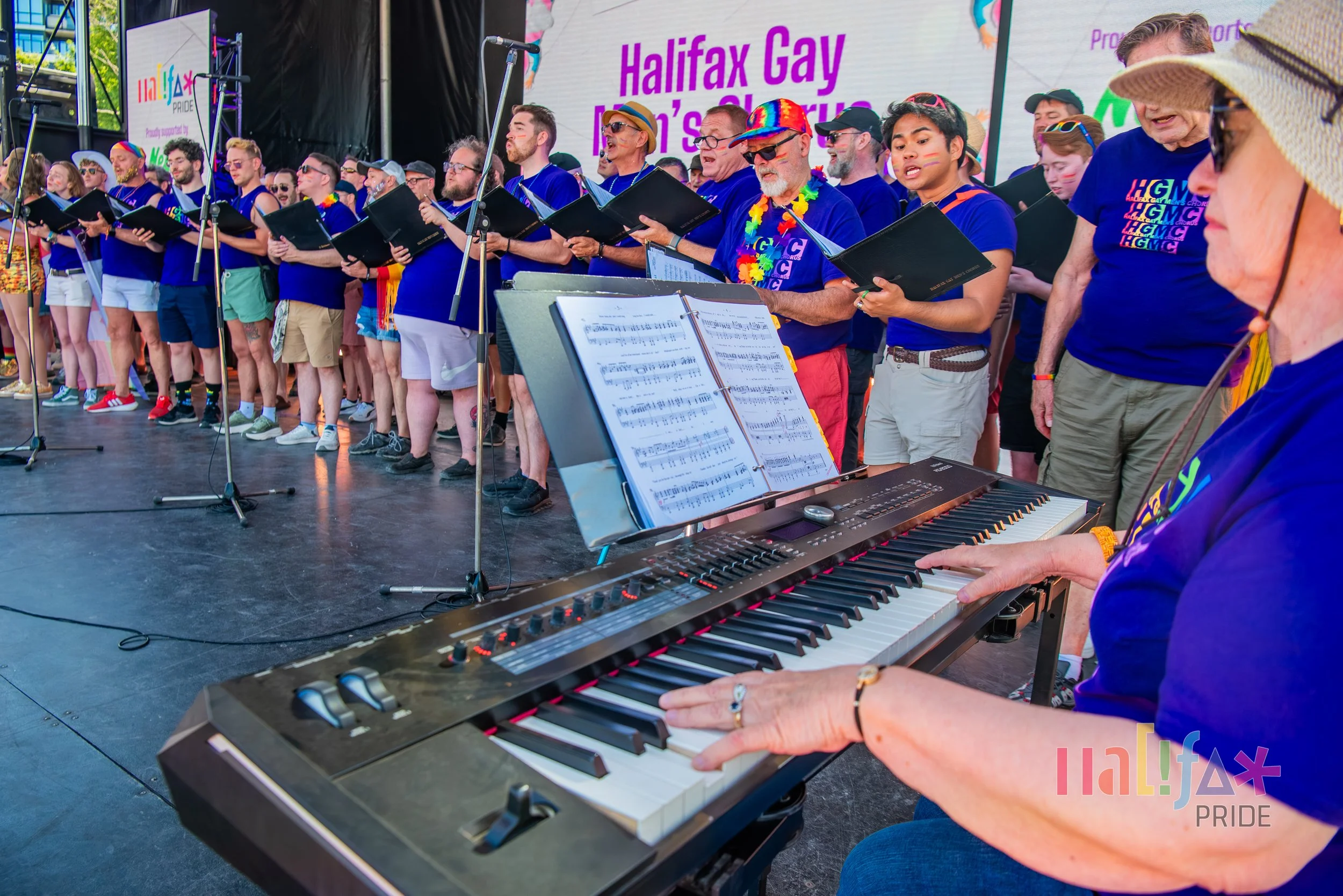 Drag On The Mainstage - Halifax Pride - © Photo Credit @stoometzphoto-10.jpg
