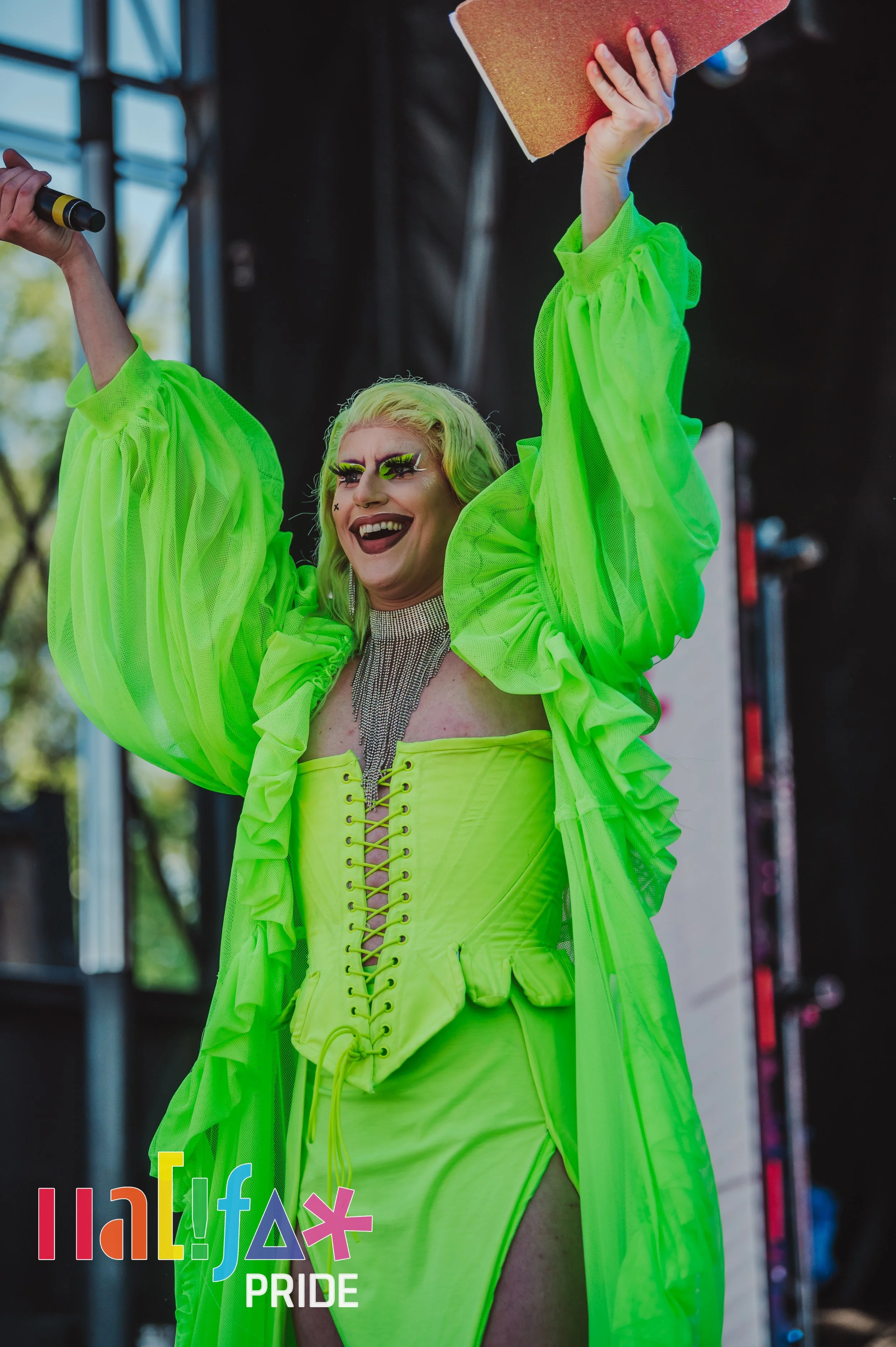 MJP-HalifaxPride2025-DragMainstage-0001.jpg