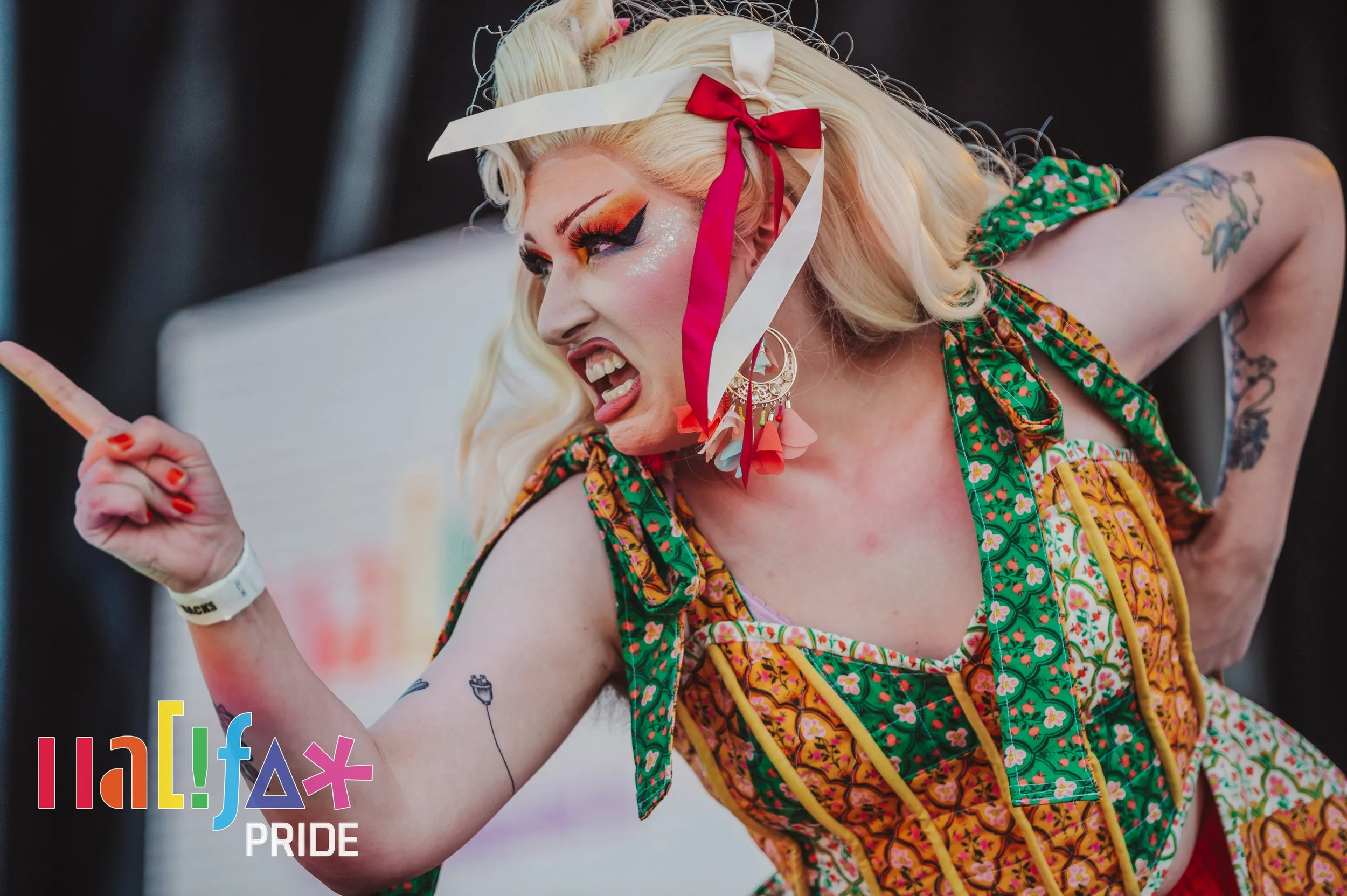 MJP-HalifaxPride2025-DragMainstage-0010.jpg