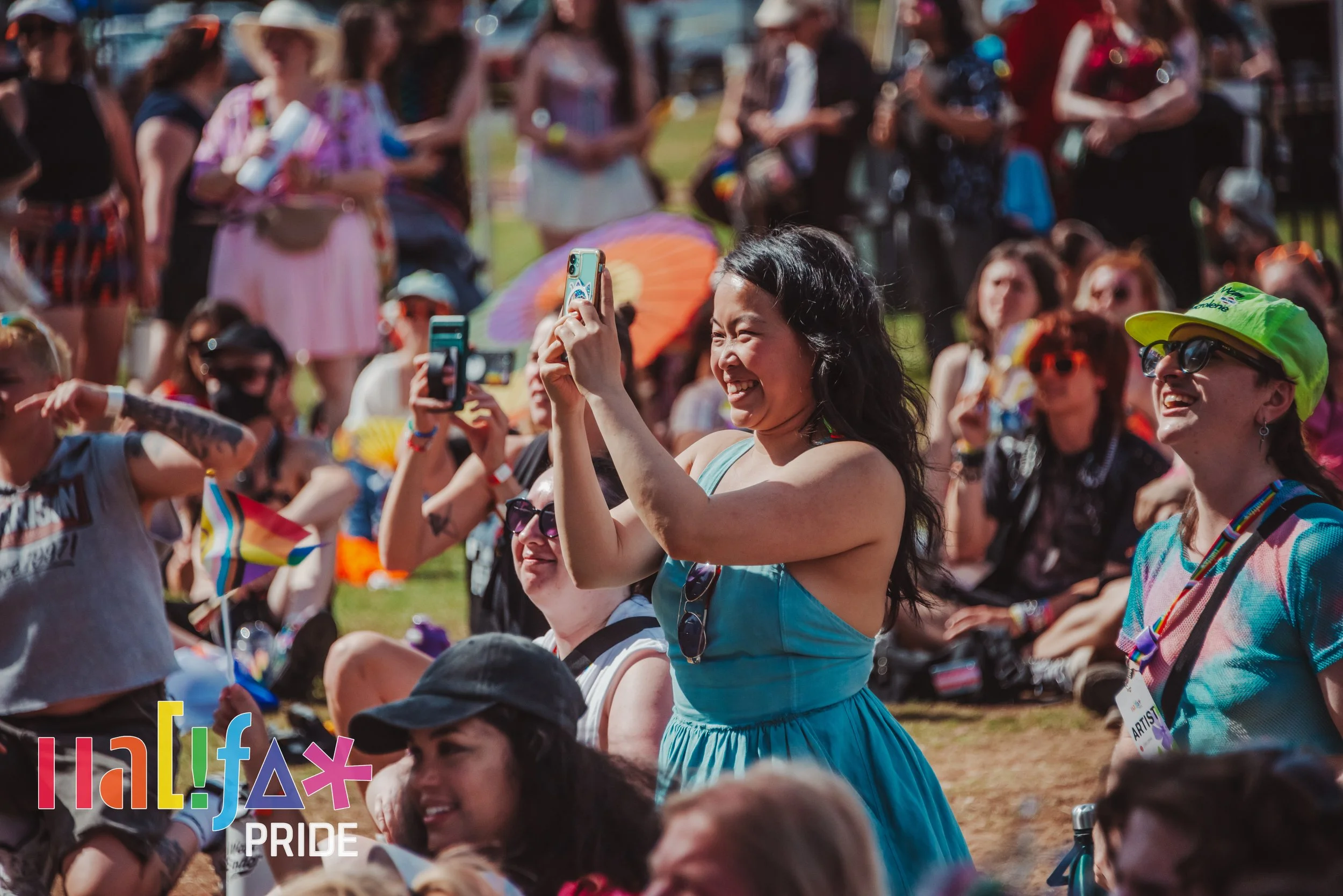 MJP-HalifaxPride2025-DragMainstage-0020.jpg