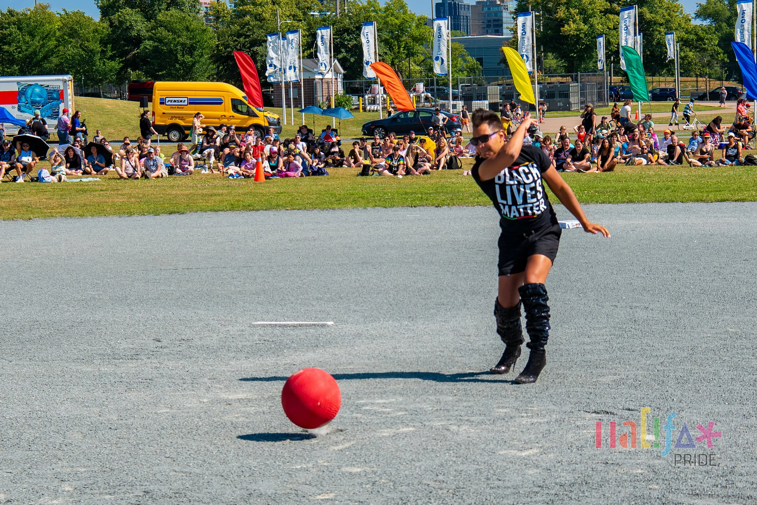 Dykes Vs Divas - Halifax Pride - © Photo Credit @stoometzphoto-36.jpg