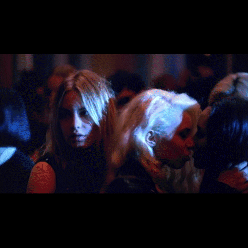 DIOR_GIF.gif