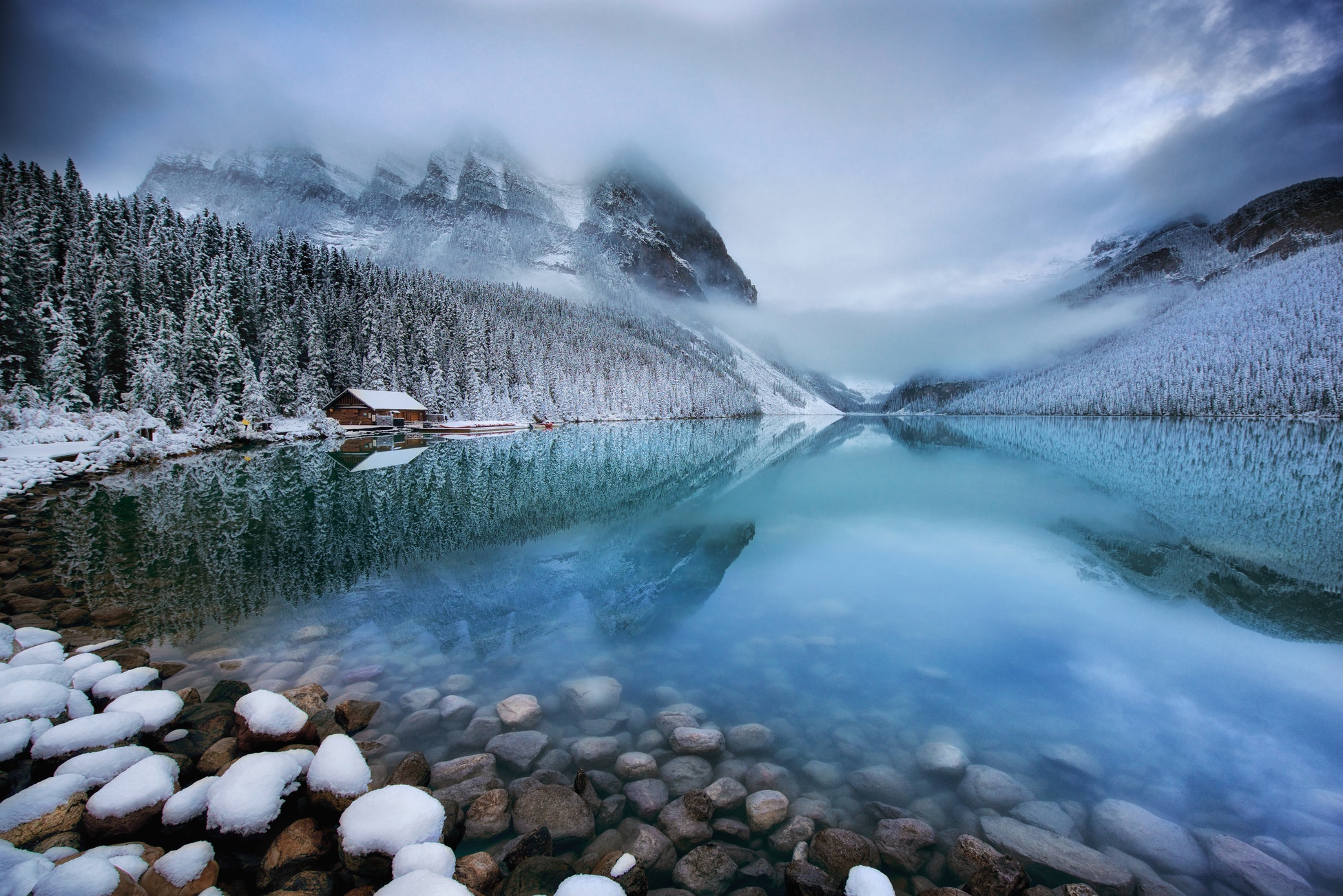 LAKE LOUISE NEW.jpg