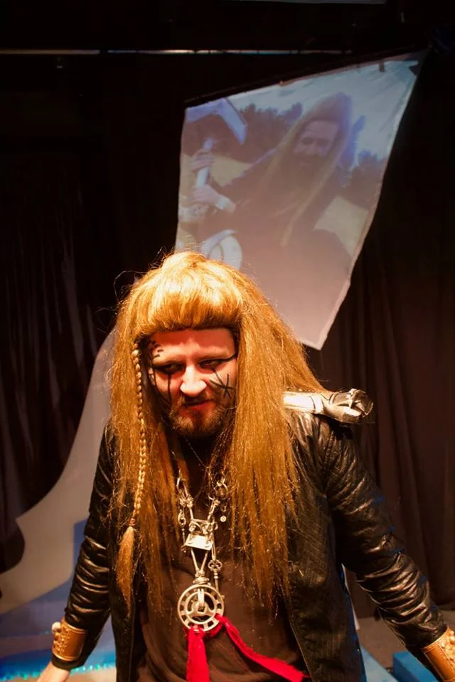 Christopher Wells as Thor