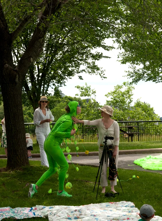 07KB2015LymphNymphatBlinkGalleryPicnic.jpg