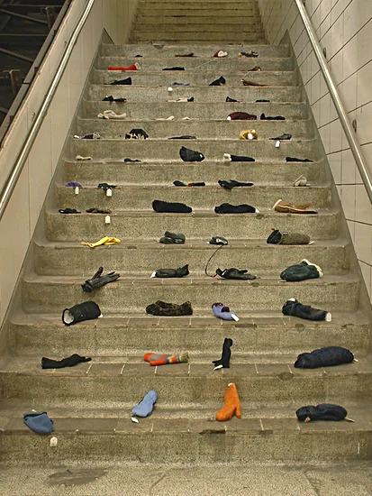 A site-specific installation in the lower Bay station of Toronto's TTC subway.