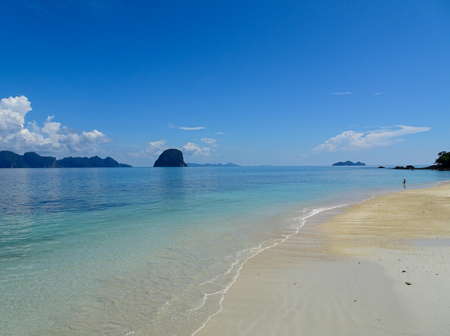 The pristine beaches of Koh Ngai