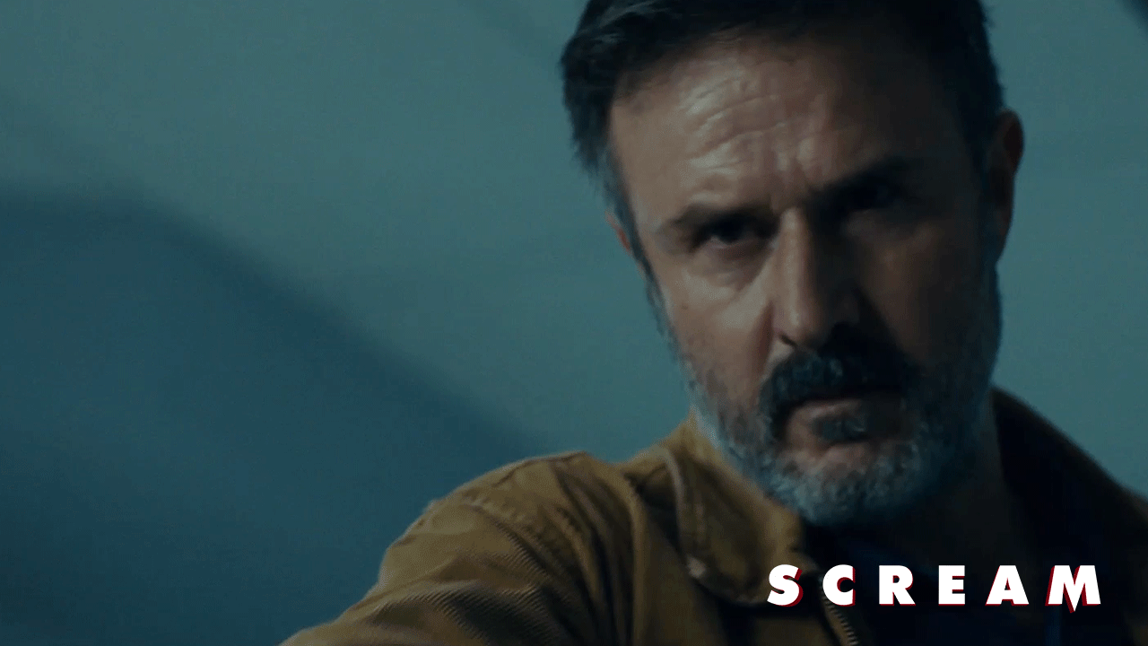 Scream_Final_Trailer_11.gif
