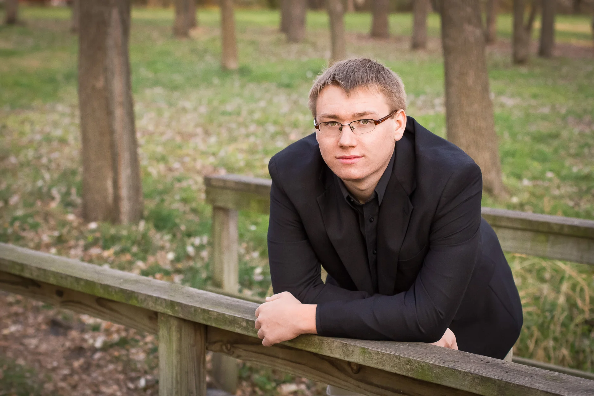 senior-photographer-des-moines.jpg