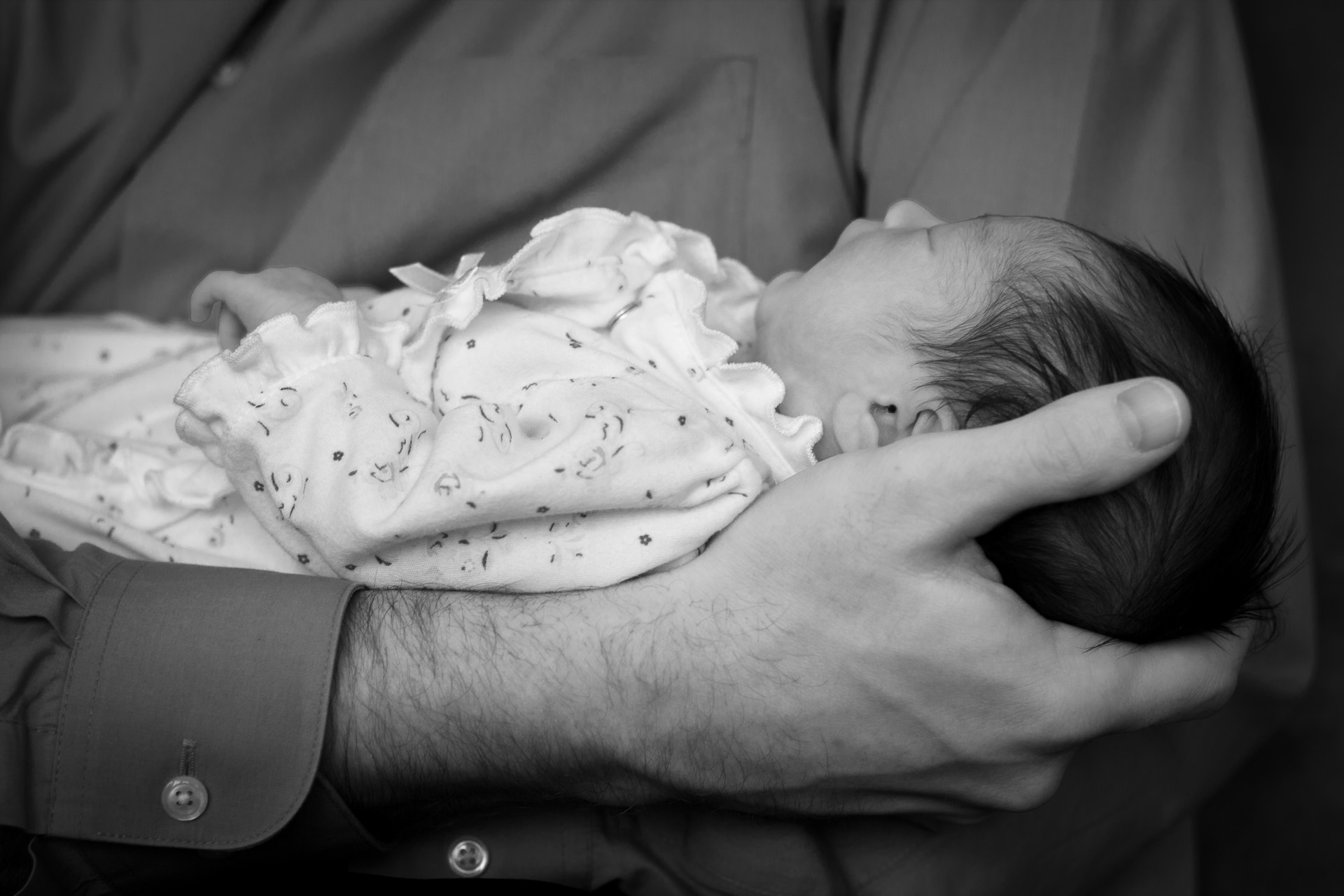 newborn-photographer-waukee.jpg
