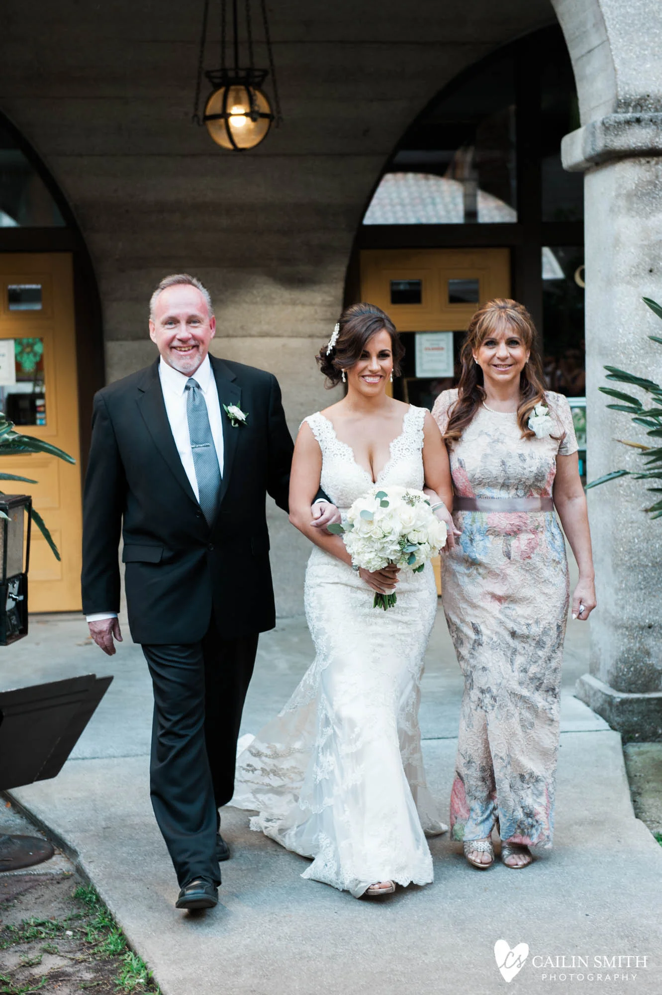 Kaitlyn_John_White_Room_St_Augustine_Wedding_037.jpg