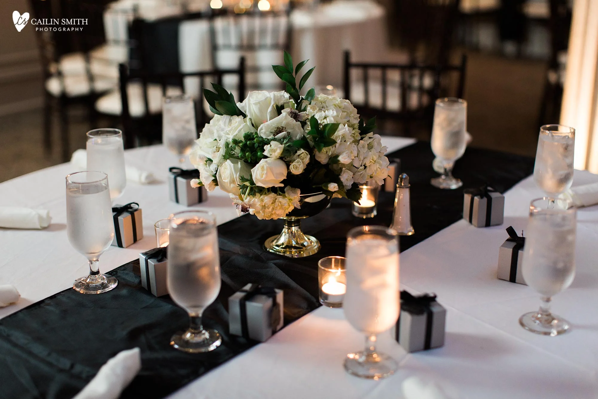 Jenifer_Dewey_Treasury_on_The_Plaza_Wedding_Photography_058.jpg