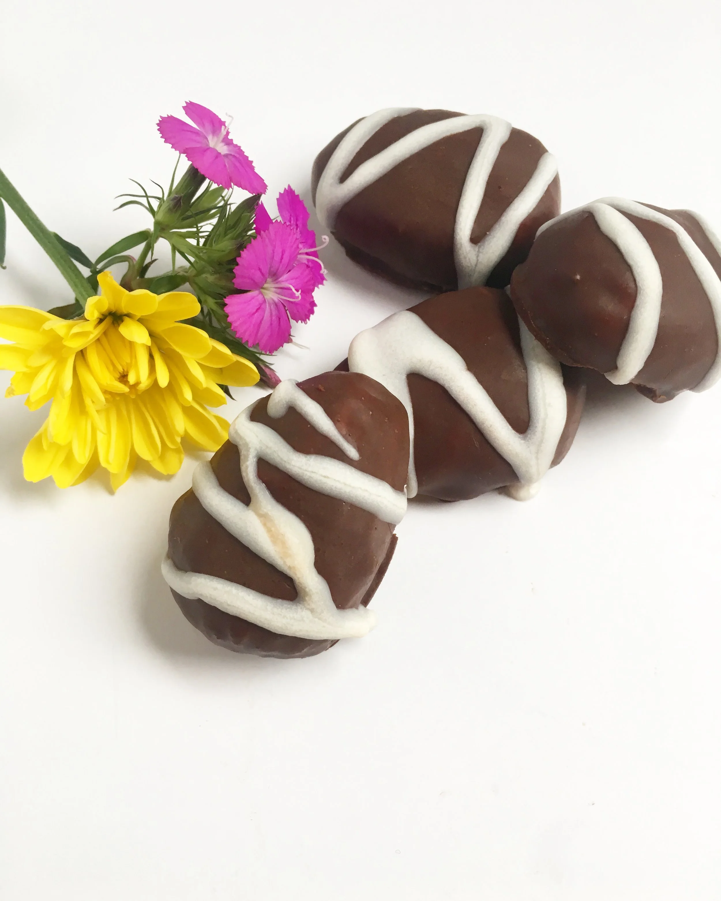 Coconut-Tahini-Chocolate Eggs 