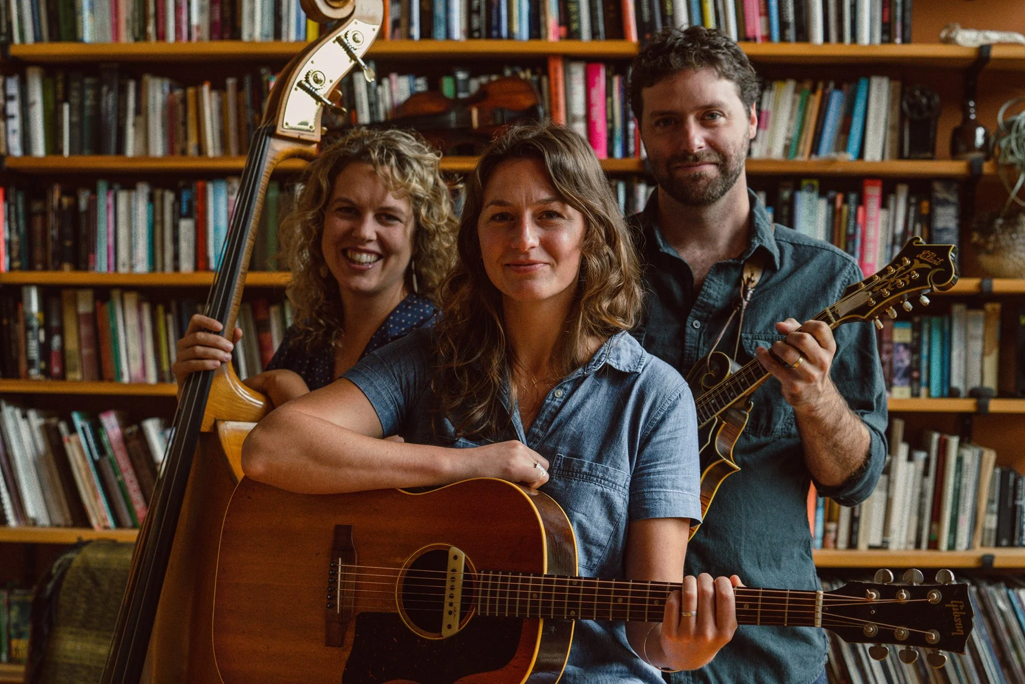 ABOUT: An acoustic (folk/bluegrass/old time) trio composed of Whitney Roy (vocals,guitar), Steve Roy (vocals,mandolin,fiddle) and Amanda Kowalski (bass).