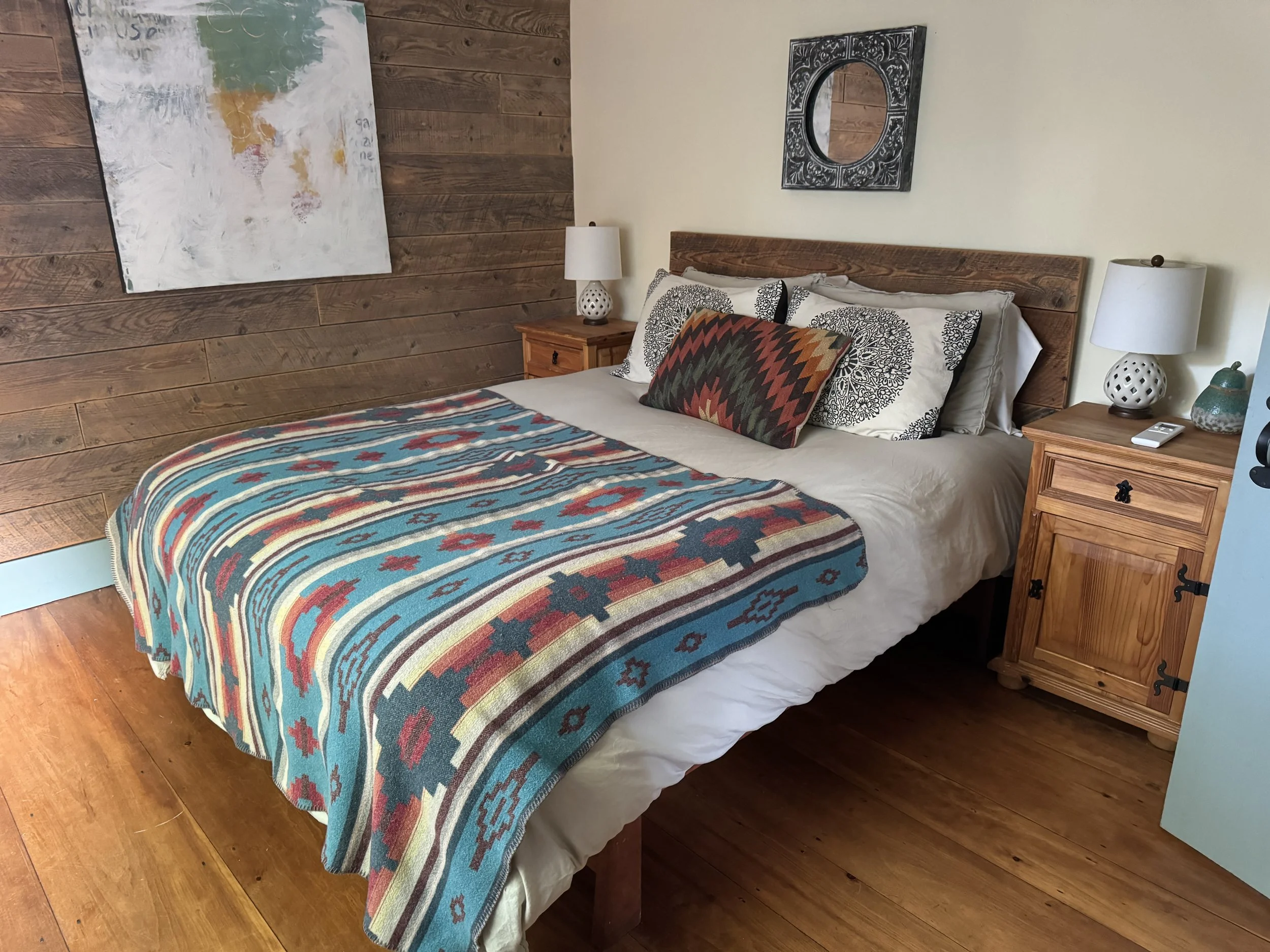 Bedroom #1: Queen Bed