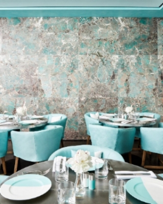 The-Blue-Box-Cafe-at_4826-819x1024.jpg