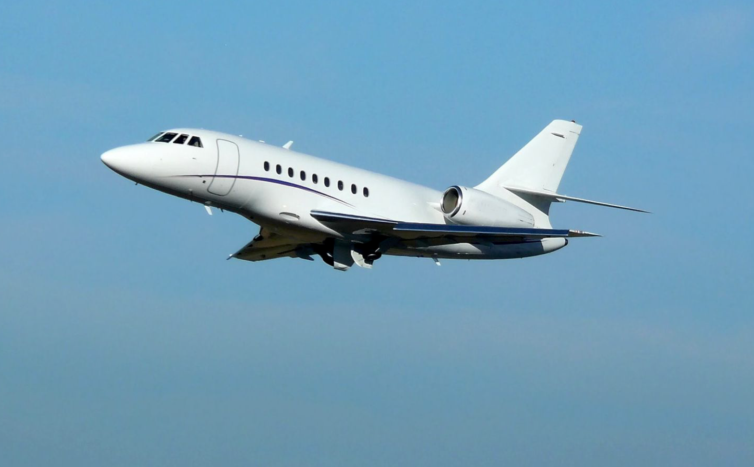Falcon 2000