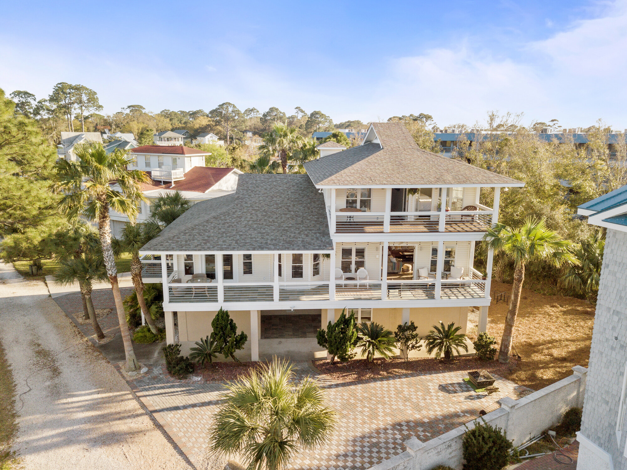 1216 Bay St Tybee Island, GA 31328_01.jpg