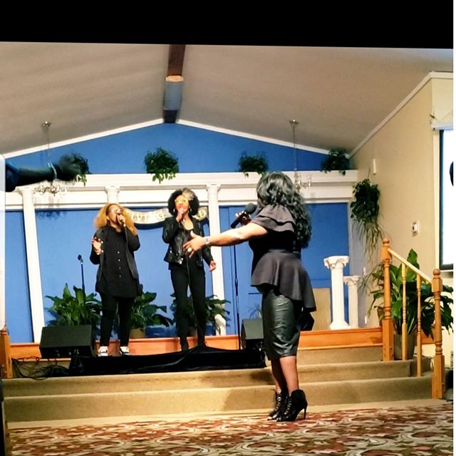 We had an amaaaaazing time at the Beauchamps Farewell Musical! Here I am thinking I'm going down to DC to be a blessing, but God had me there to receive a blessing!! 🤯🤯 God is so awesome like that. 💜

Thank you Ivan &amp; Velesha for the invitatio