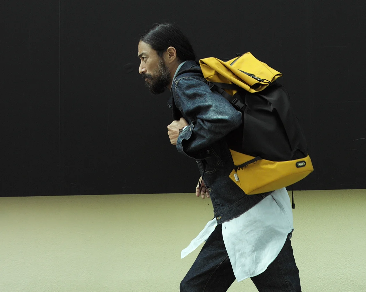 honeyee.com highlights the latest bags and accessories from master-piece